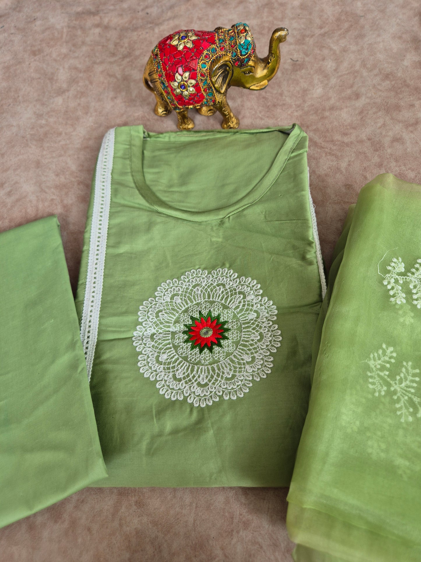 Embroidery satin cotton top with embroidery organza silk shawl