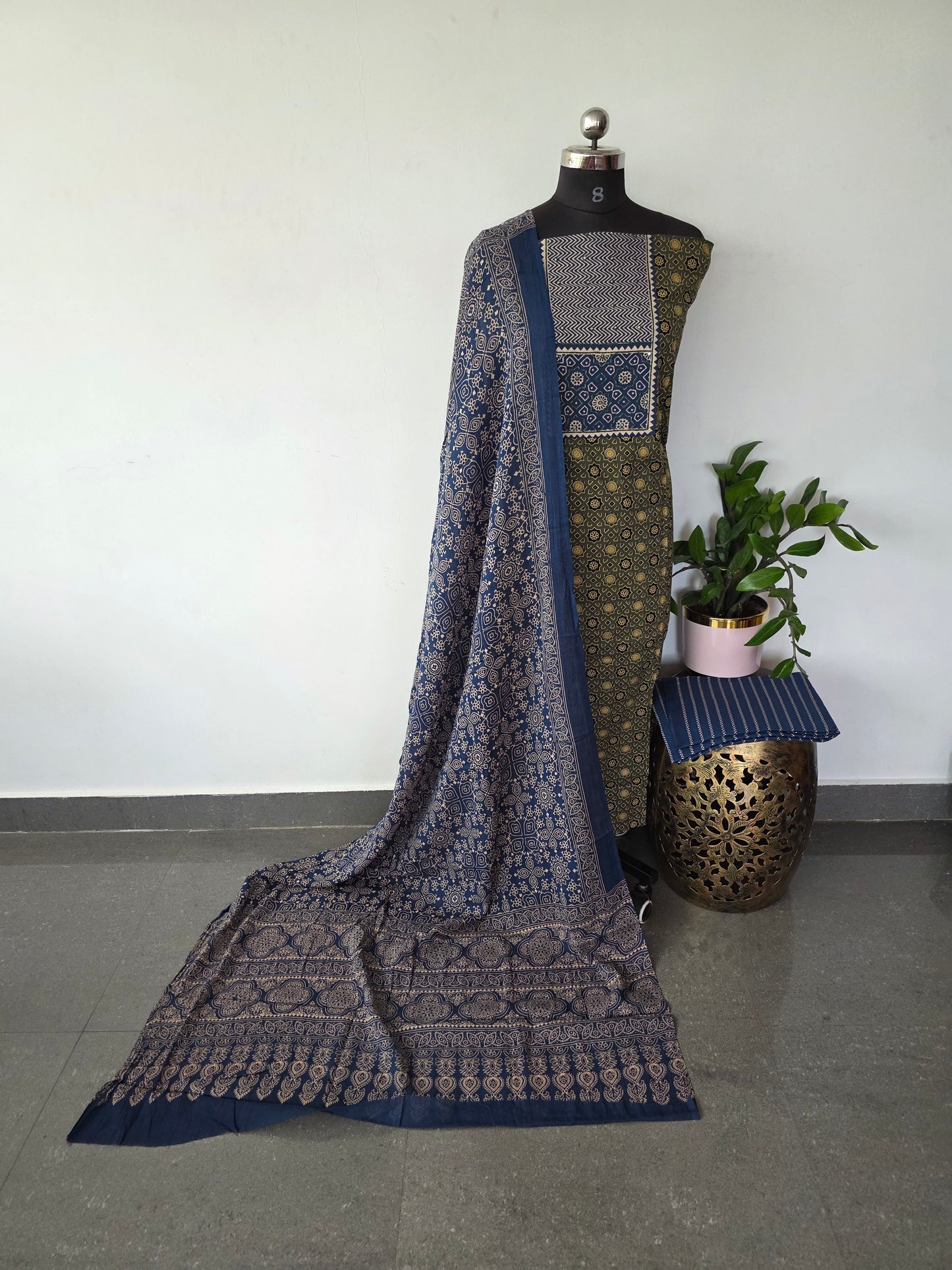 Gamthi ajrakh cotton set - BA276