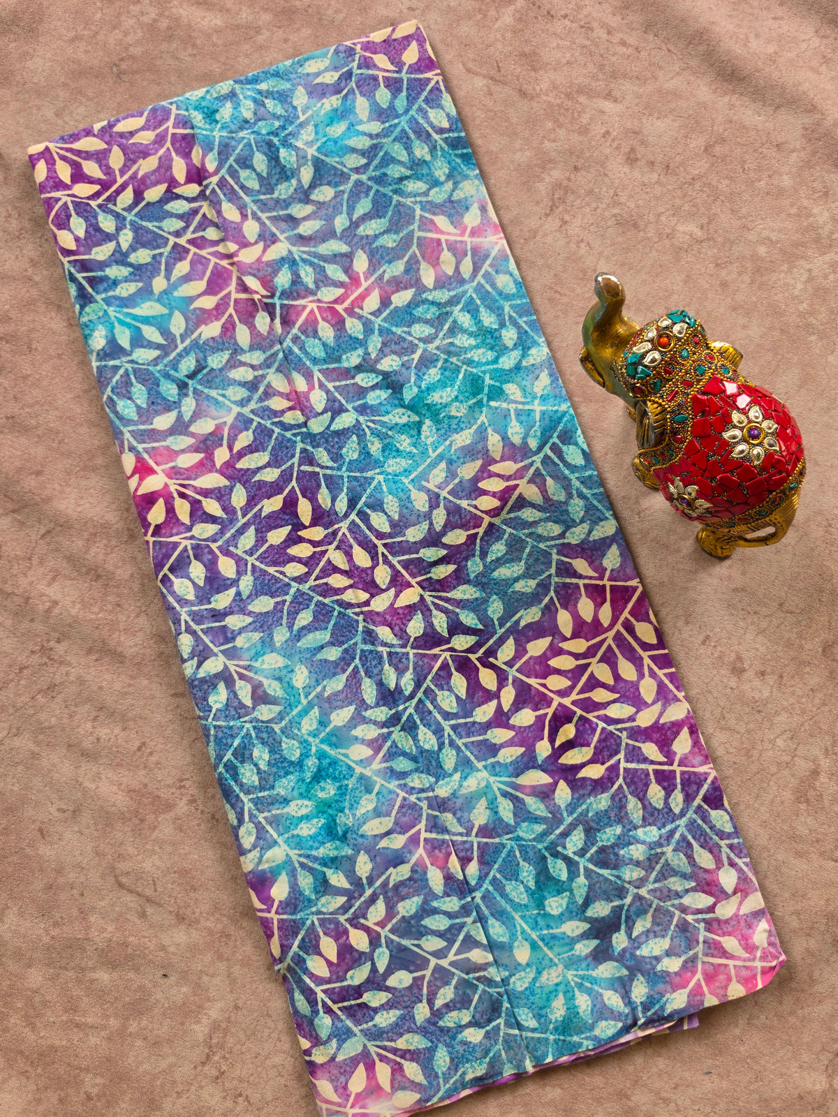 Handcrafted batik cotton running material -HB132