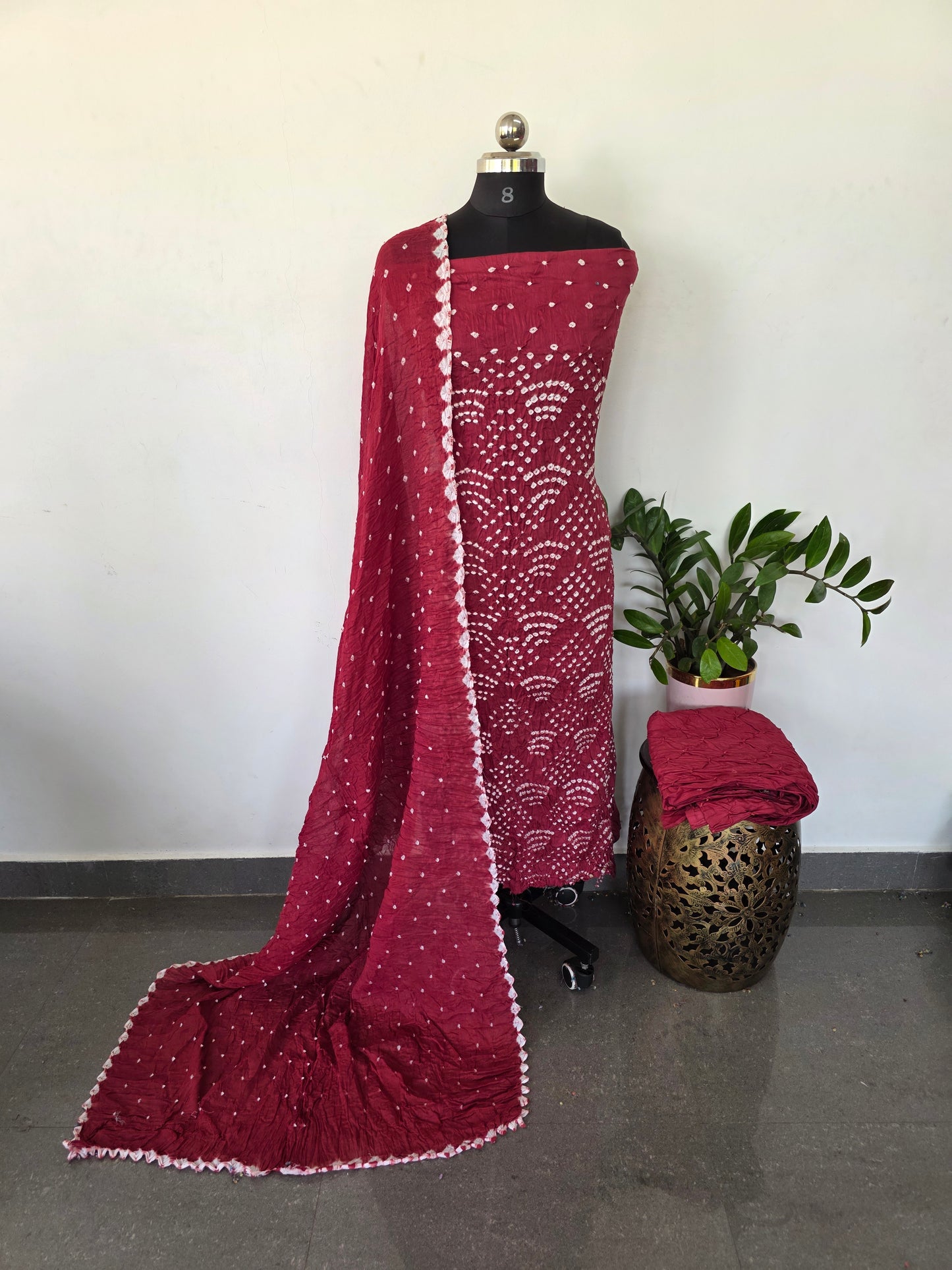 Handcrafted bandhani cotton set -B90