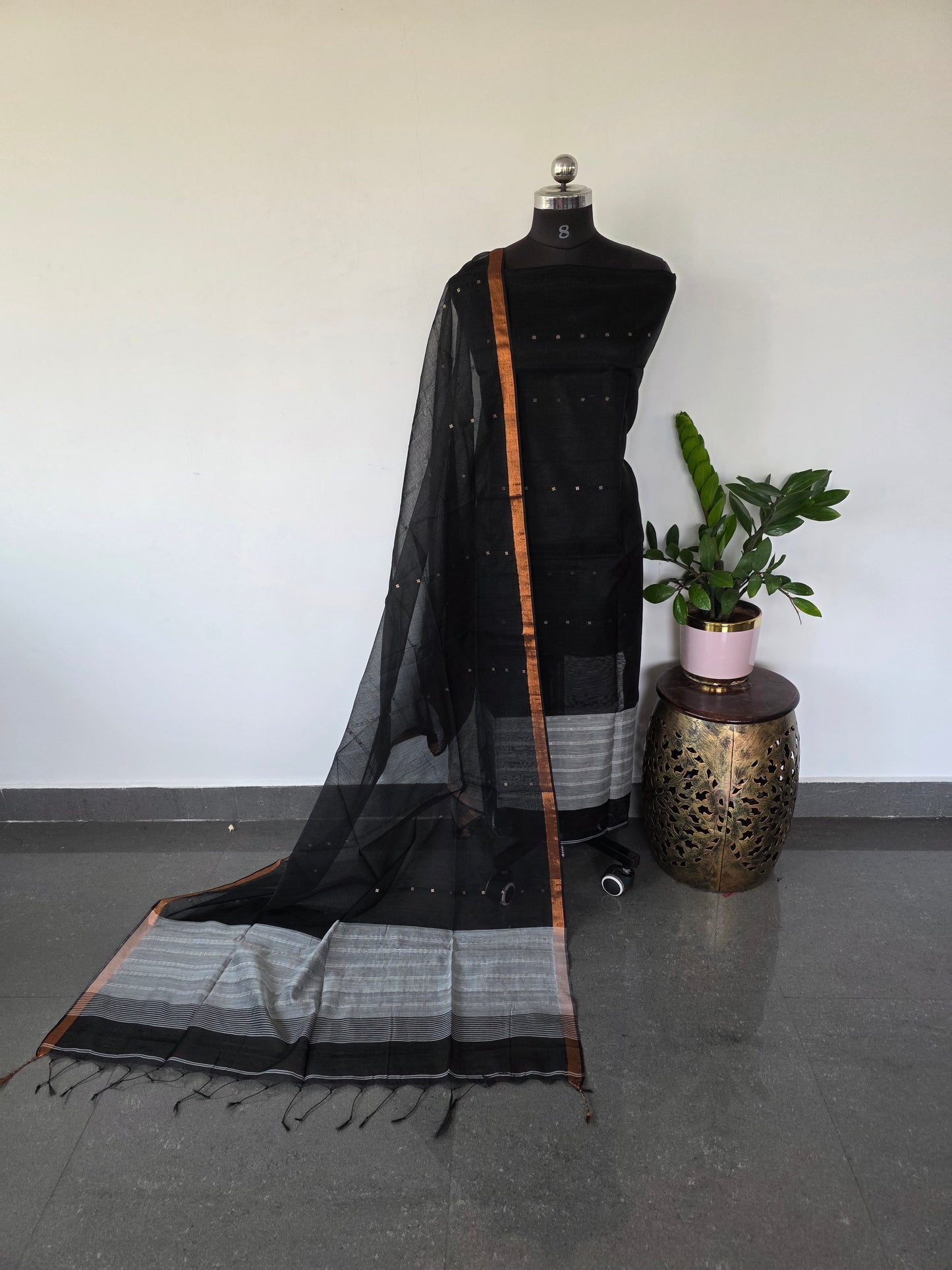 Handwoven muslin sequence jamdhani set -MUL39