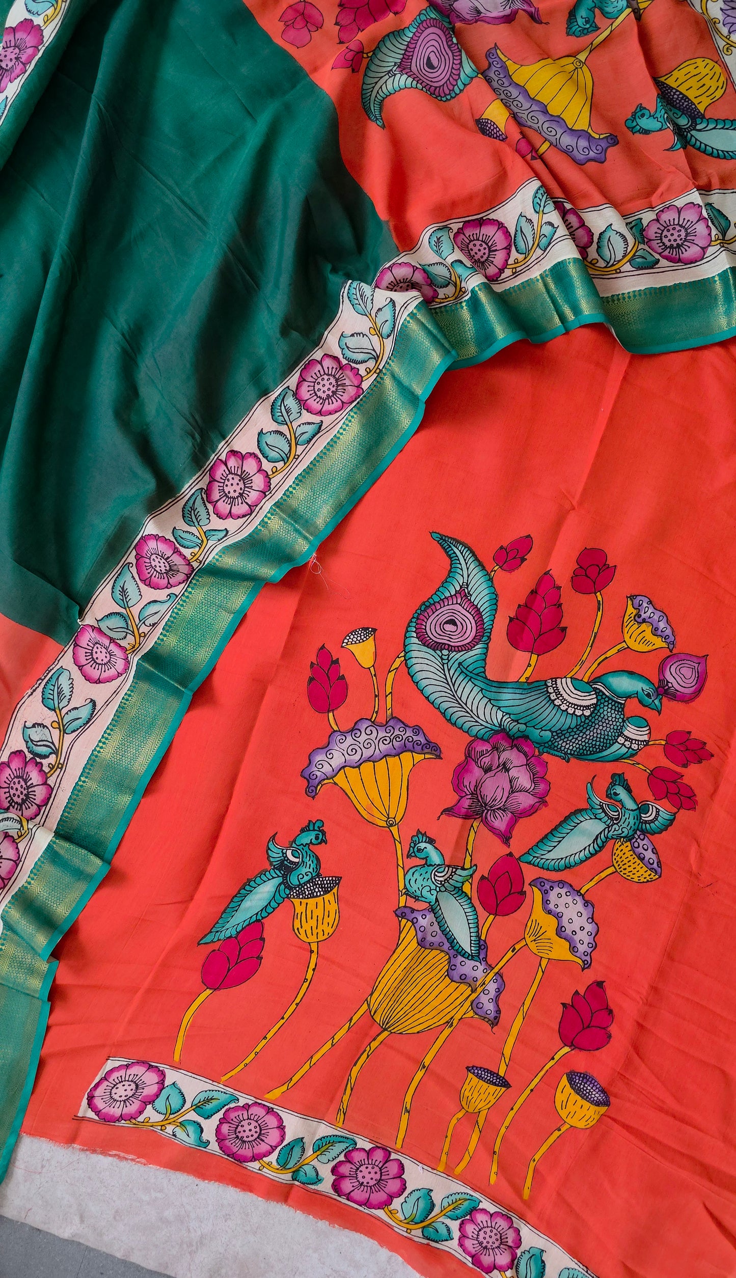 Handcrafted Kalahasthi Penkalamkari bangalore silk set - KH135