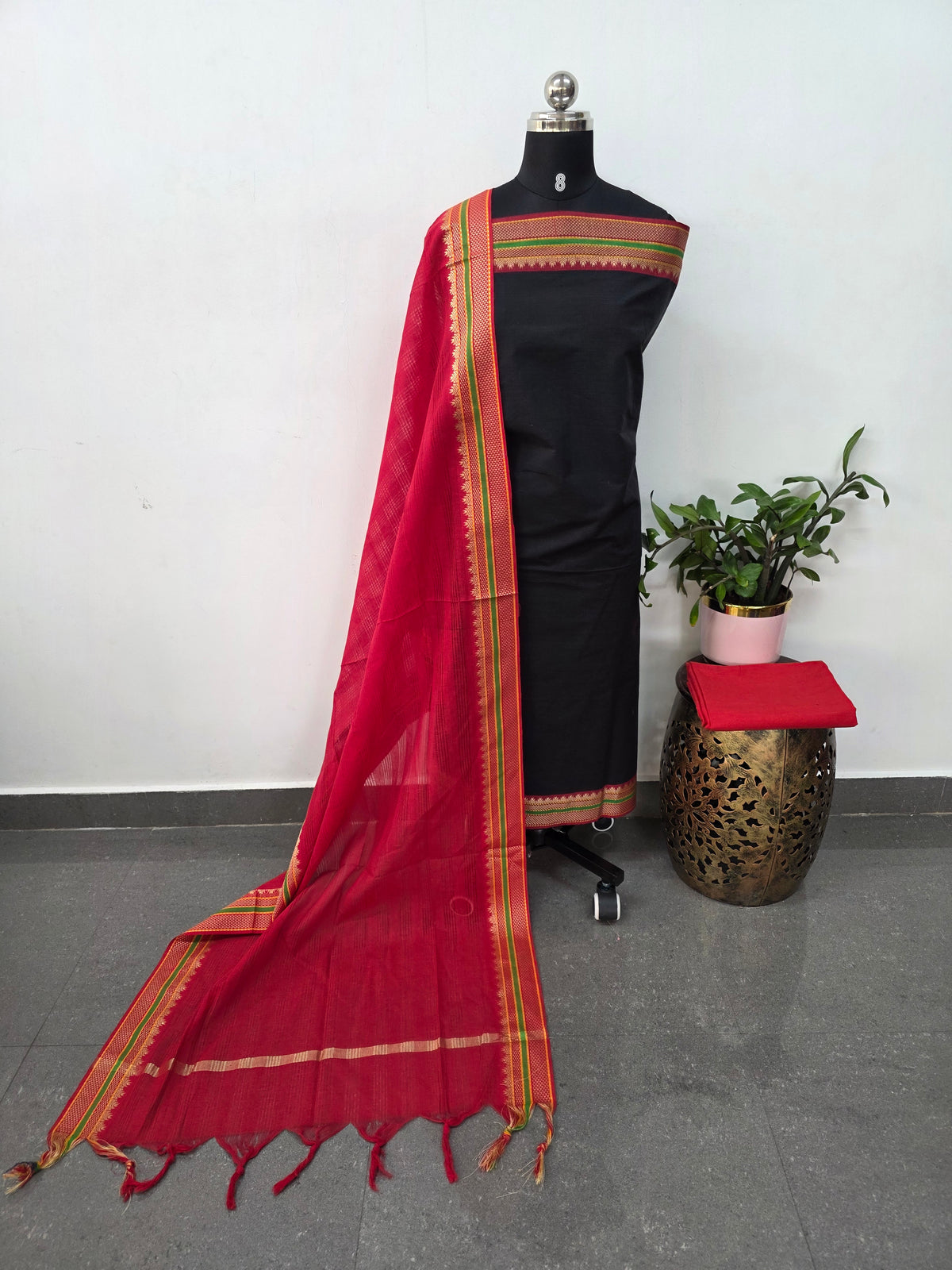 South cotton with mangalagiri border(black) - HA106