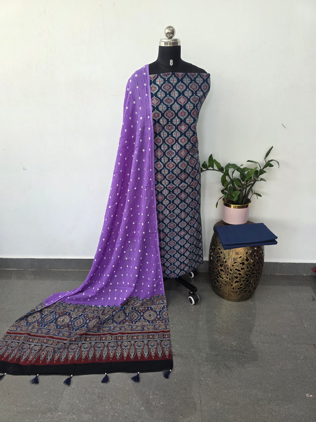 Handcrafted ajrakh cotton set with bandhini duppatta-HZ355