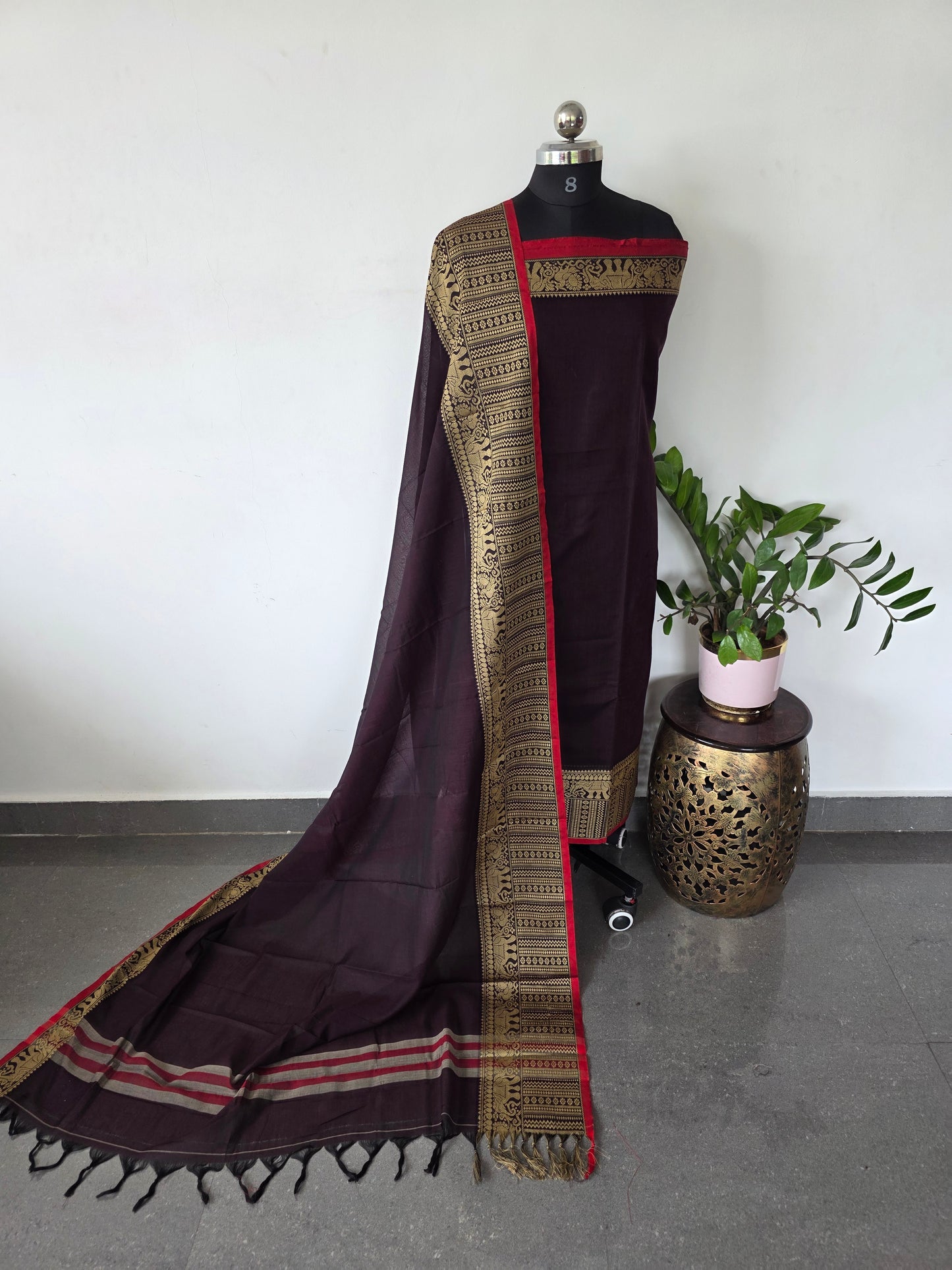 Premium narayanapet salwar set with elephant border (4.5 meters)- NA303
