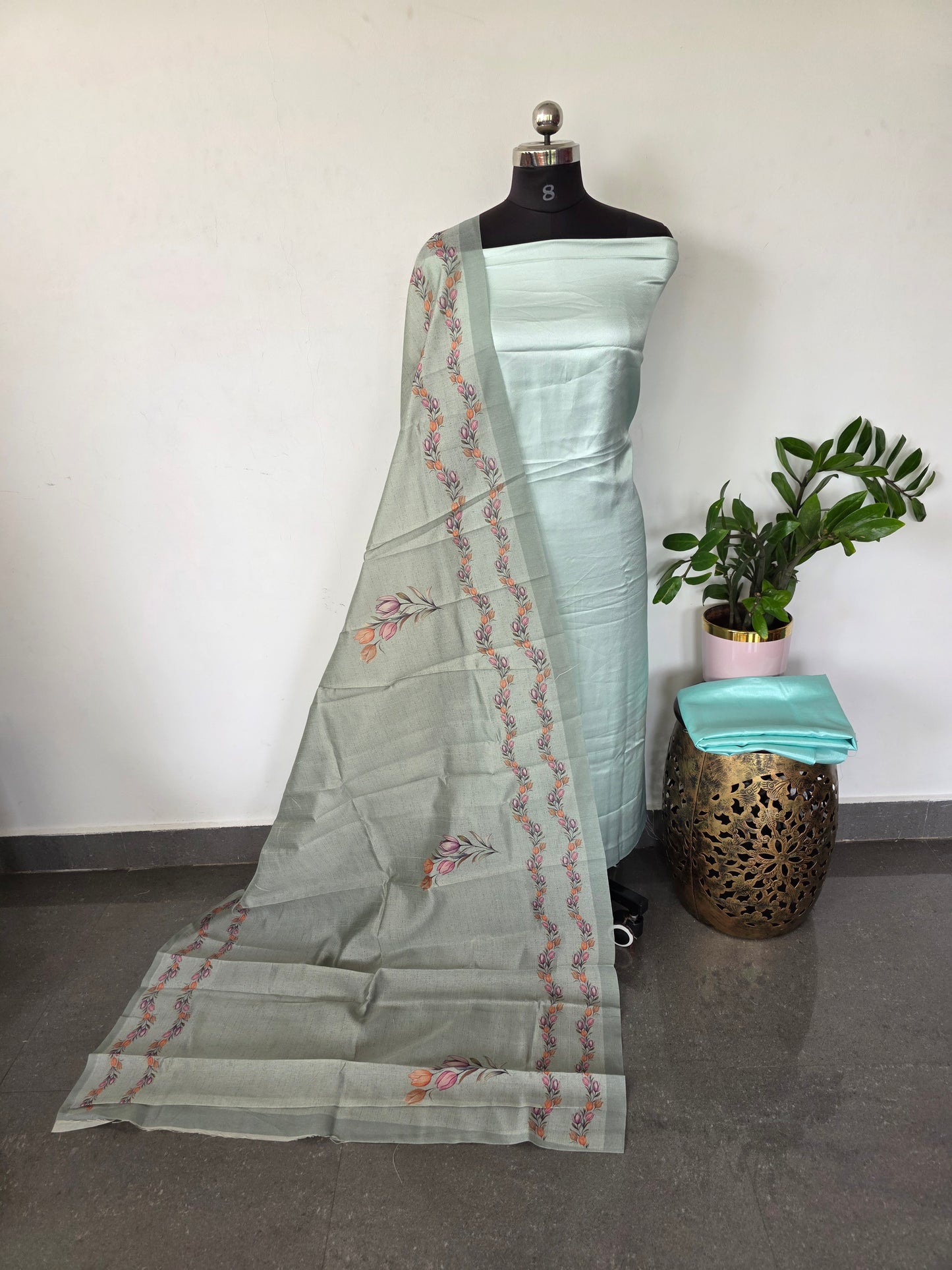 Fancy tussar silk set - CLA400