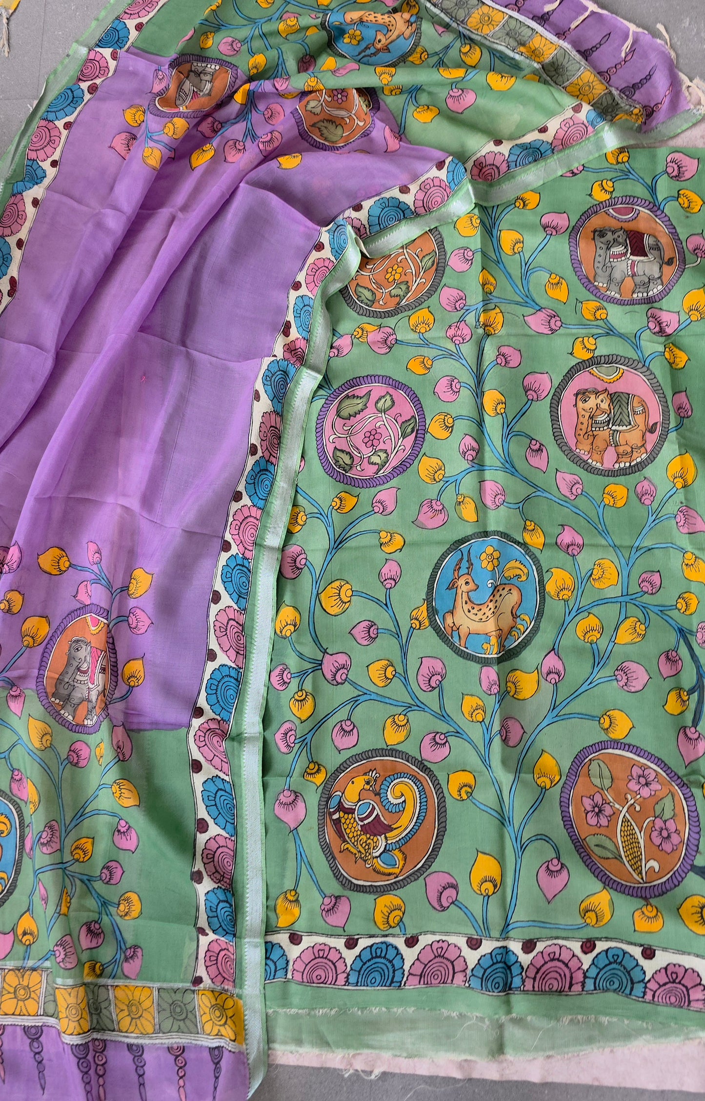 Handcrafted Kalahasthi Penkalamkari bangalore silk set - KH153