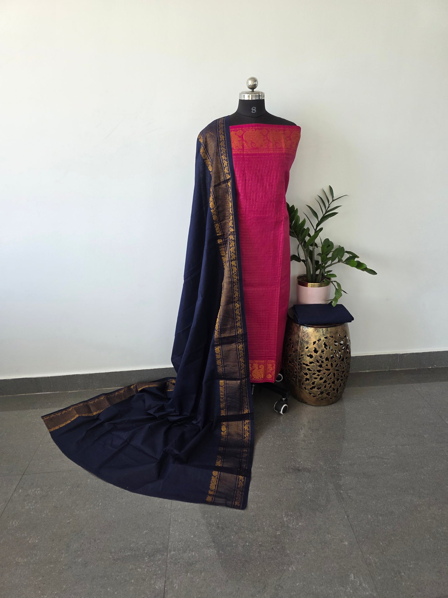 Madurai sungudi zari kattam salwar set - pink