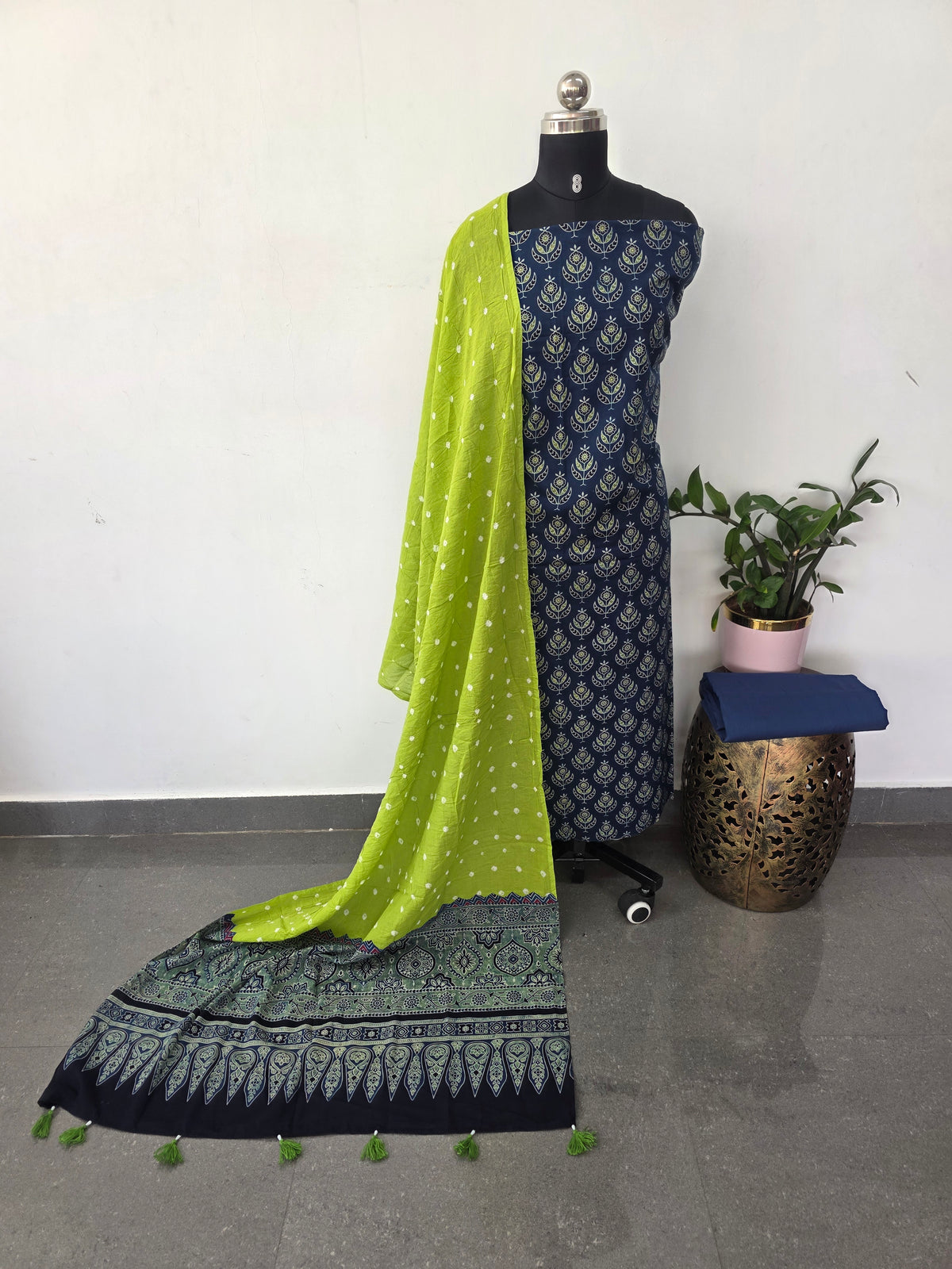 Handcrafted ajrakh cotton set with bandhini duppatta-HZ362