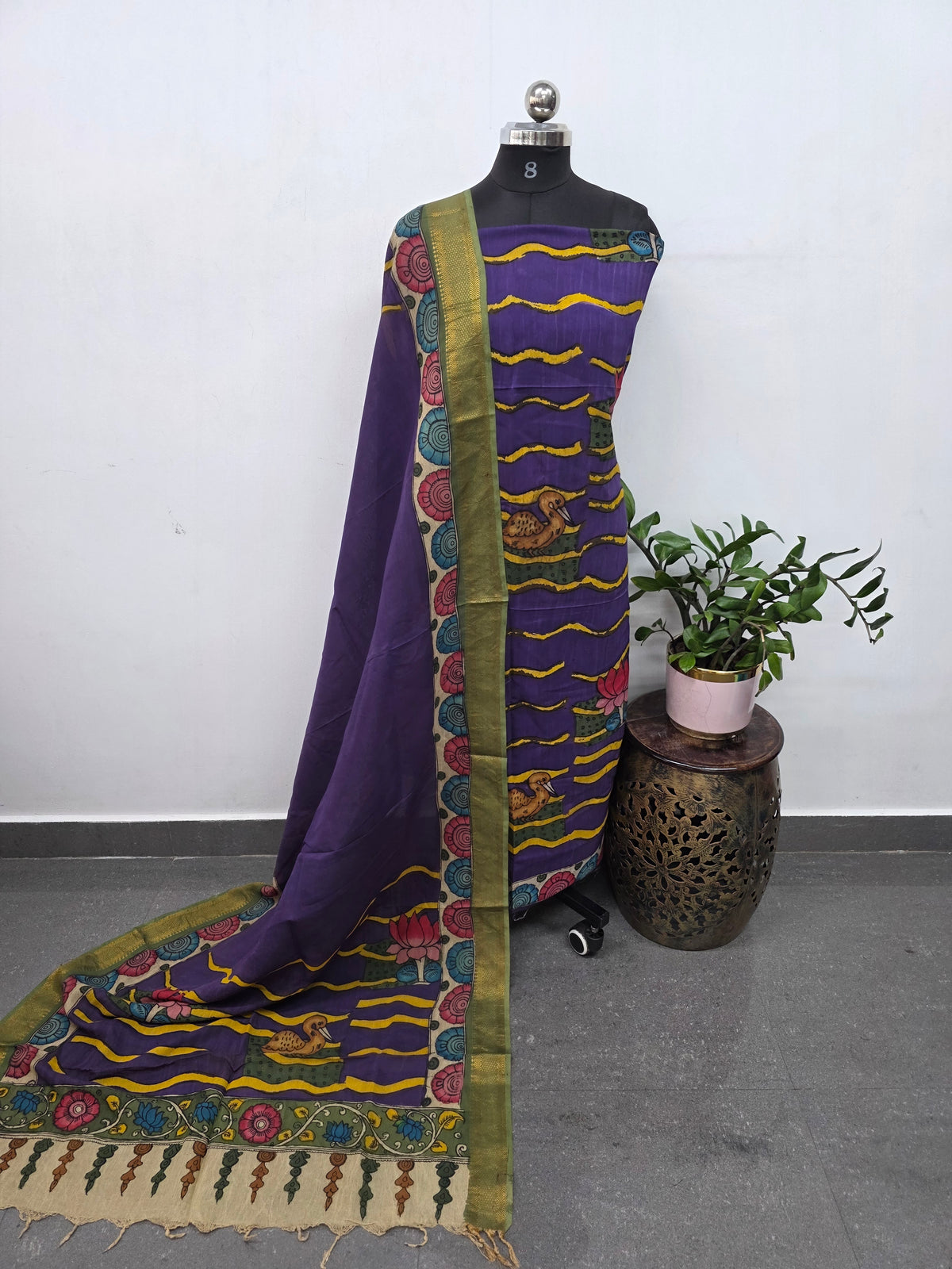 Kalahasthi Handcrafted Penkalamkari bangalore silk set -KH253