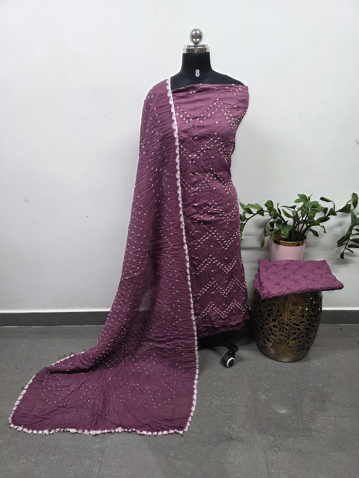 Handcrafted bandhani cotton set  -B202