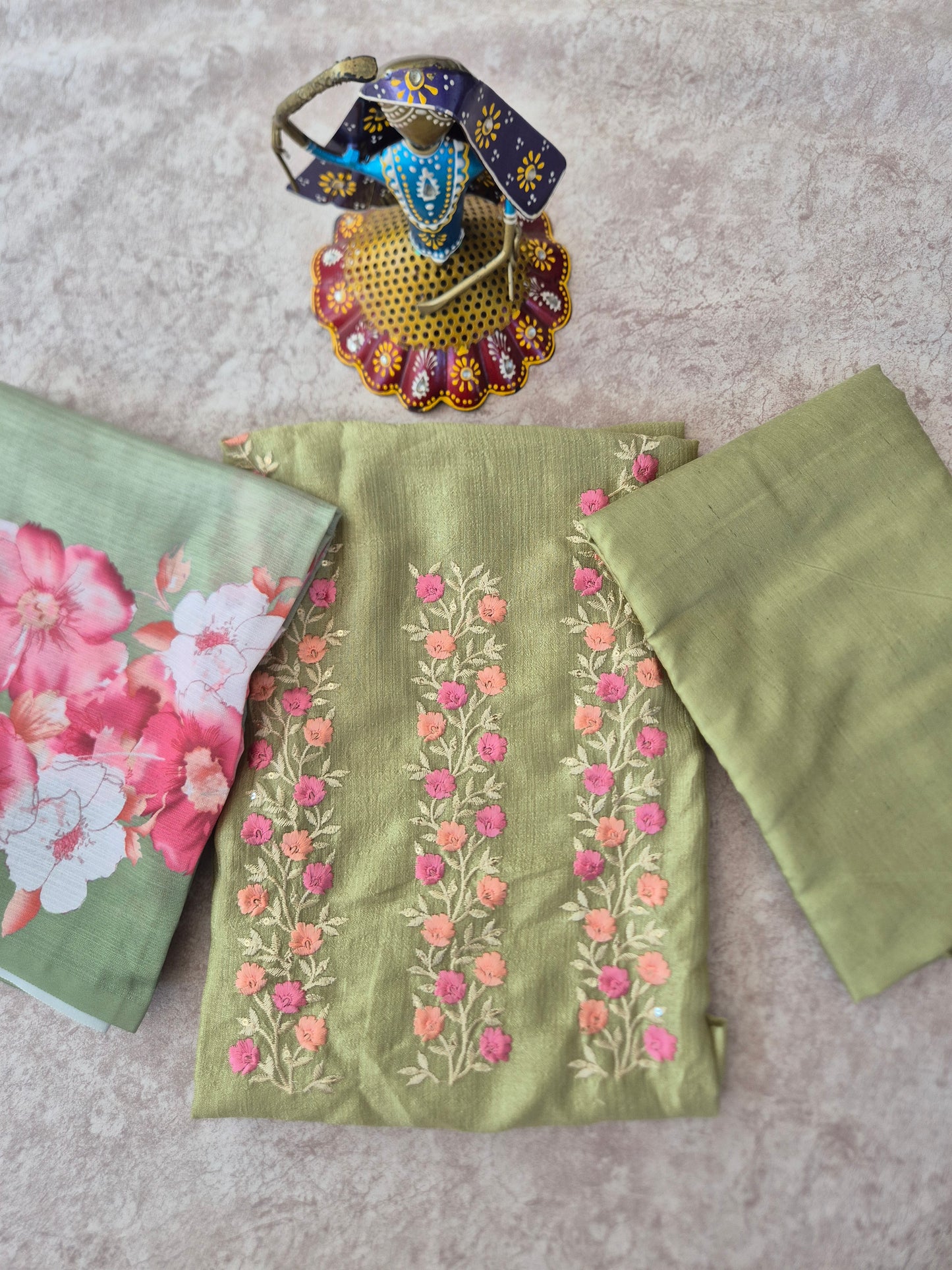 Vichitra silk set - CLA180