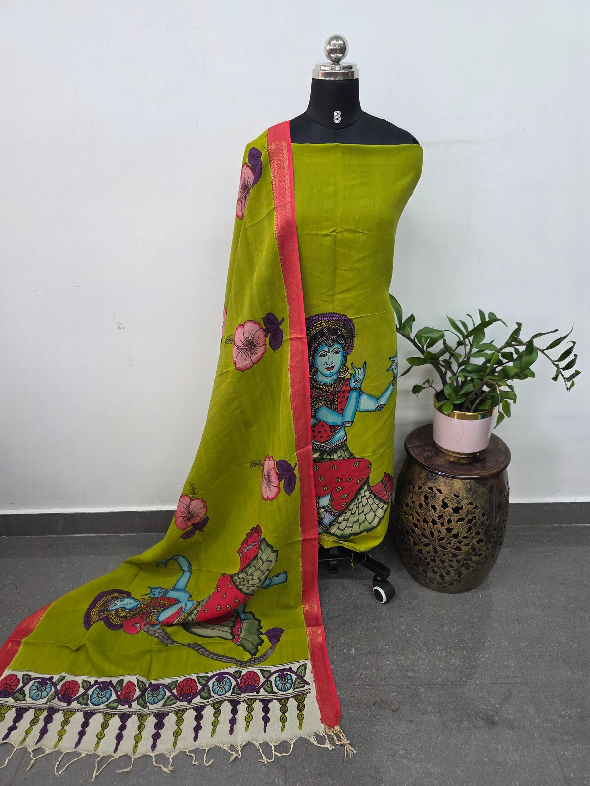 Kalahasthi Handcrafted Penkalamkari bangalore silk set -KH268