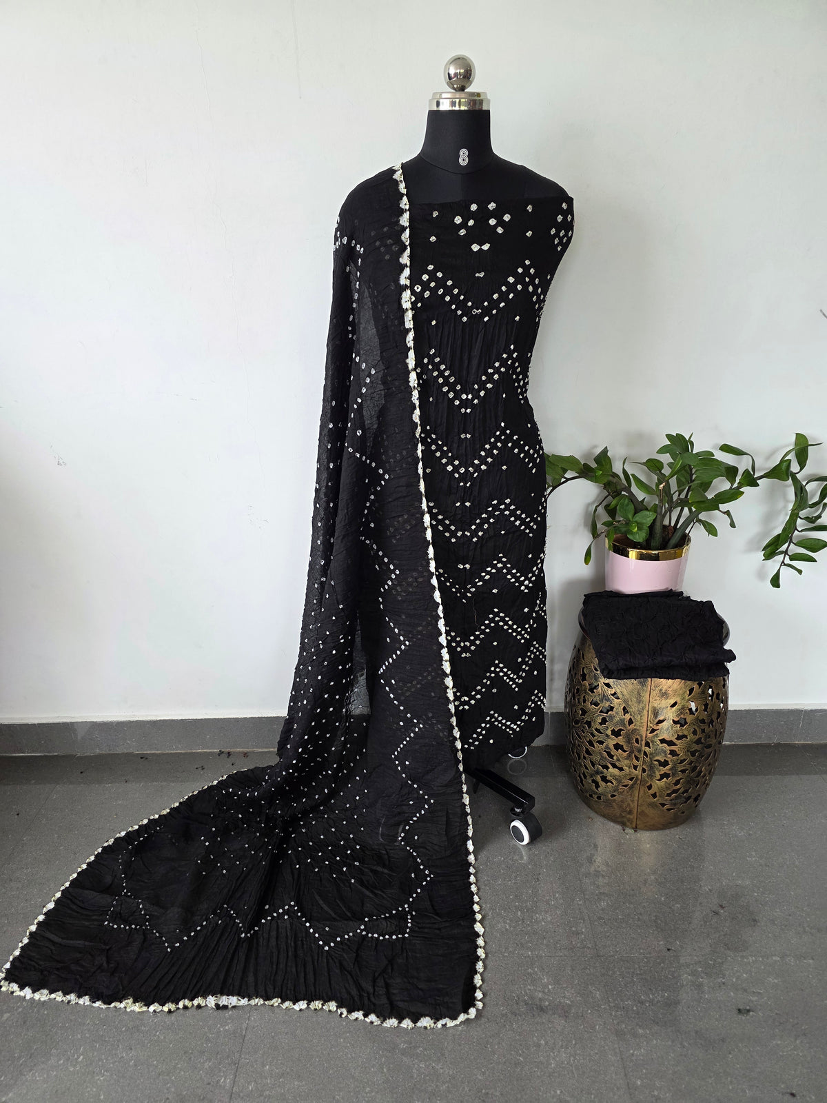 Handcrafted bandhani cotton set(Black)  -B141