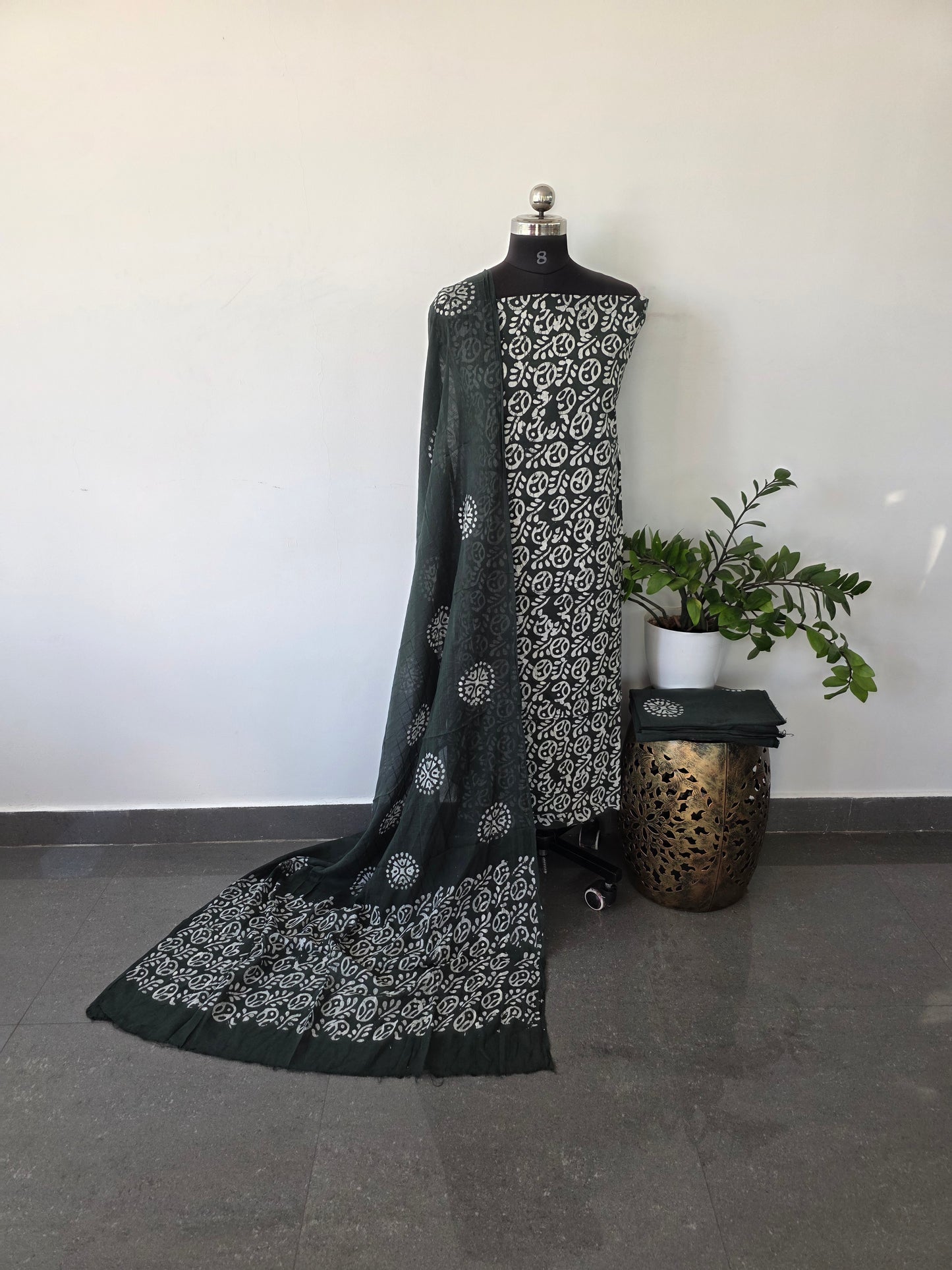 Pure wax batik cotton set - WB12