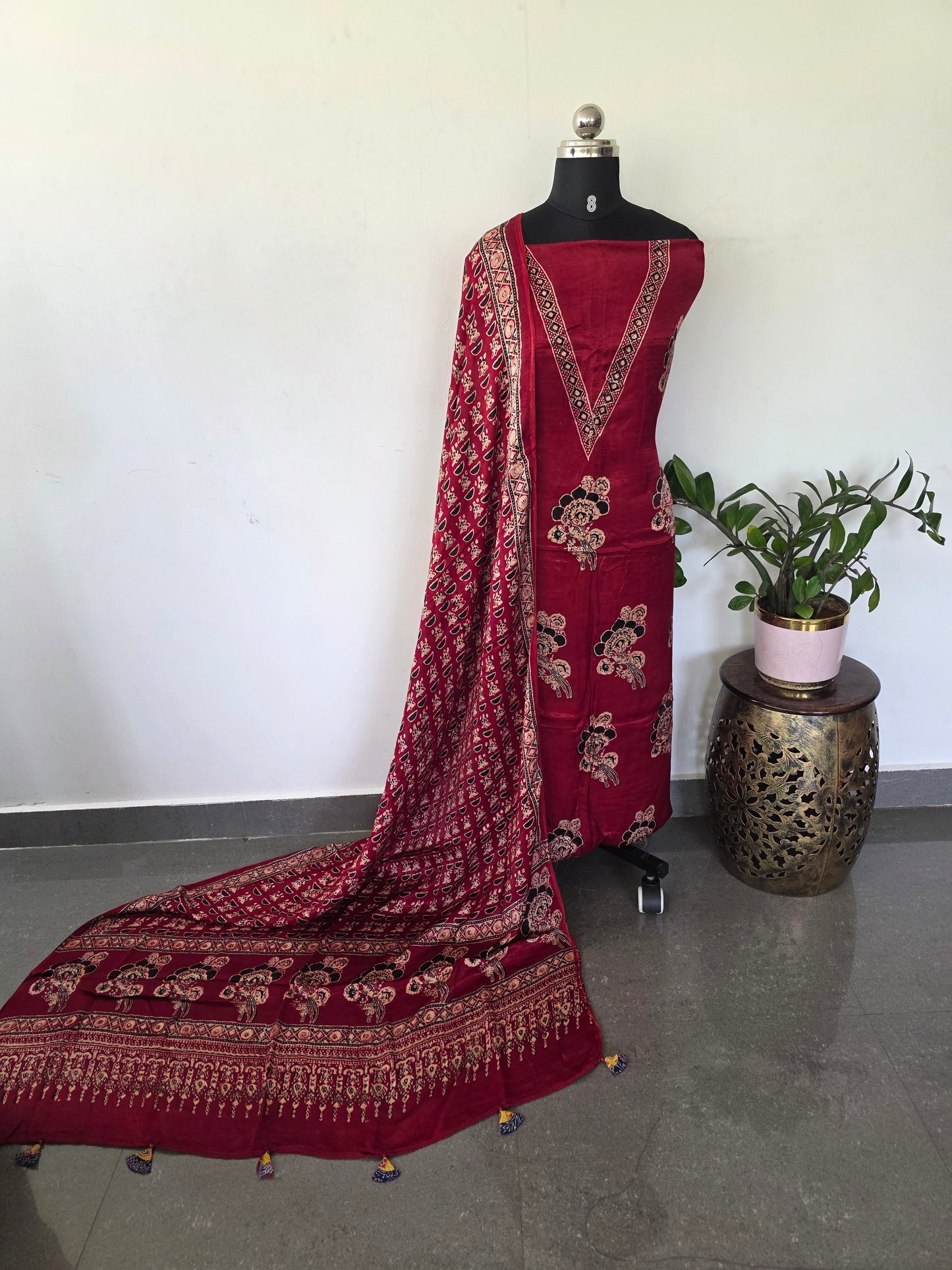 Handcrafted ajrakh modal silk set - HZ272