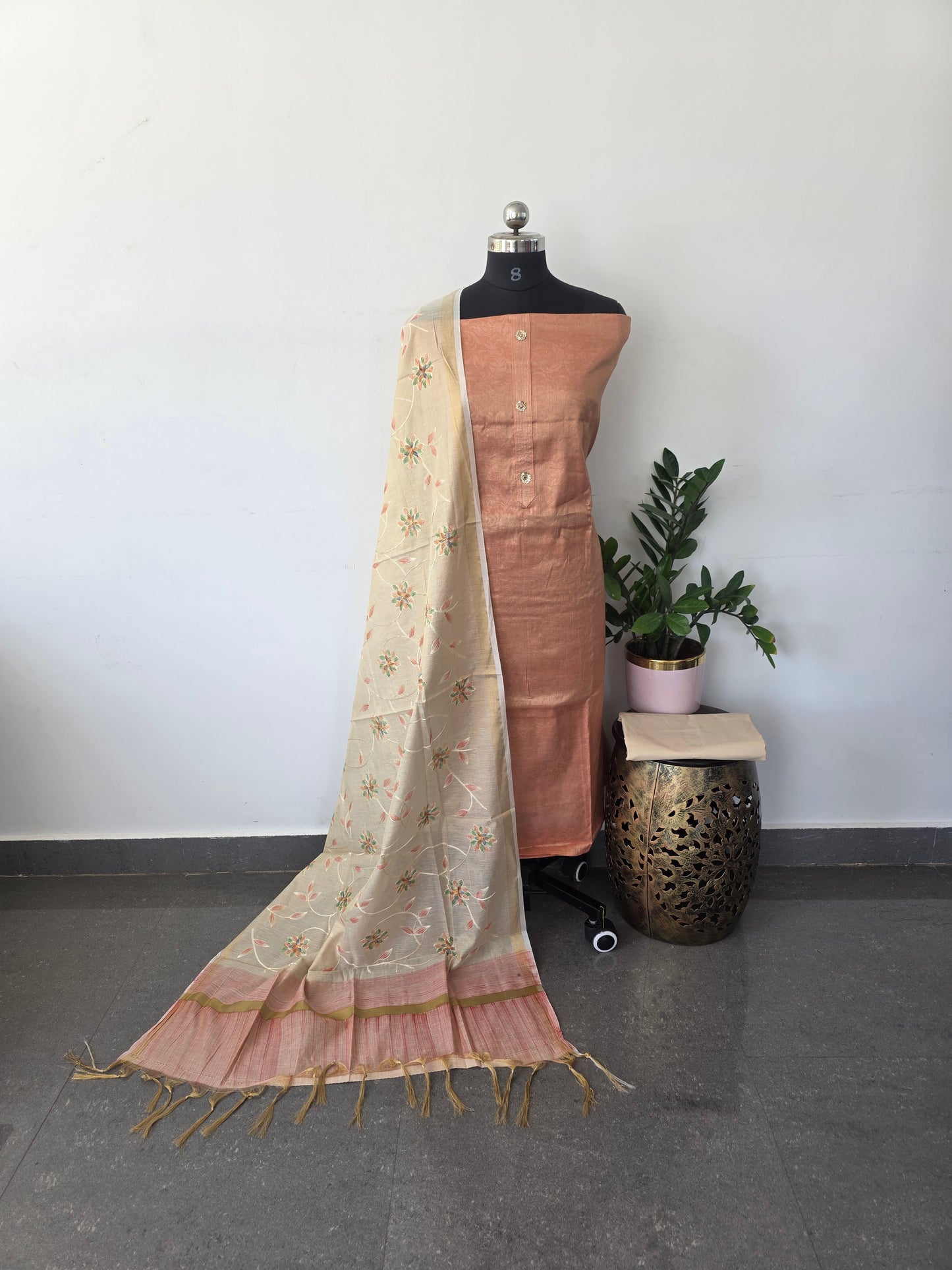 Premium shimmer tissue silk set -