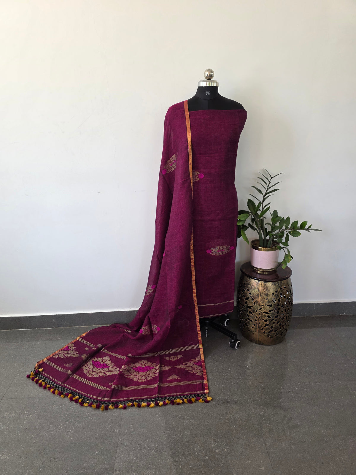 Premium handloom linen jamdhani set - Km12