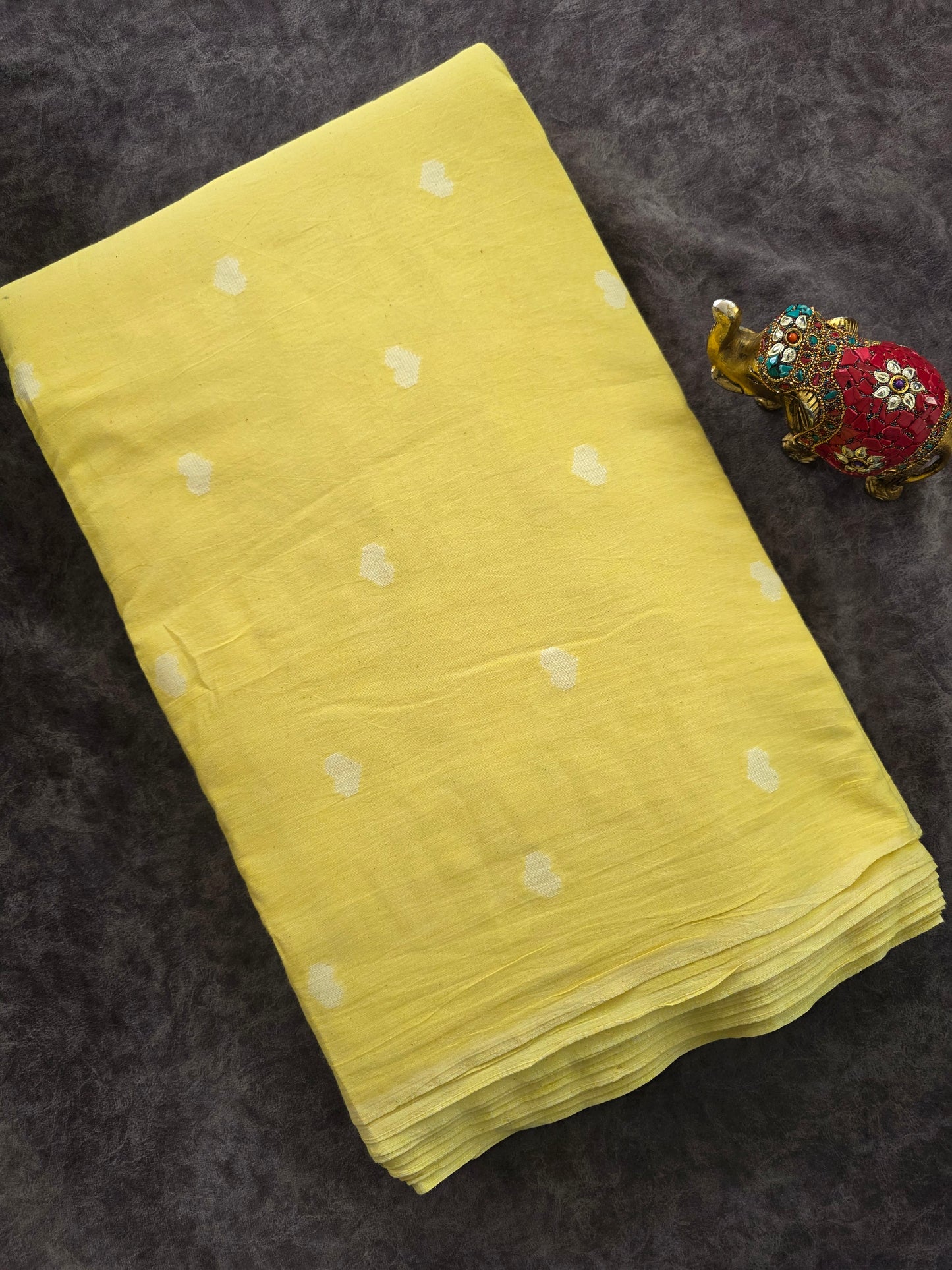 Prewashed South cotton running material - HRM388