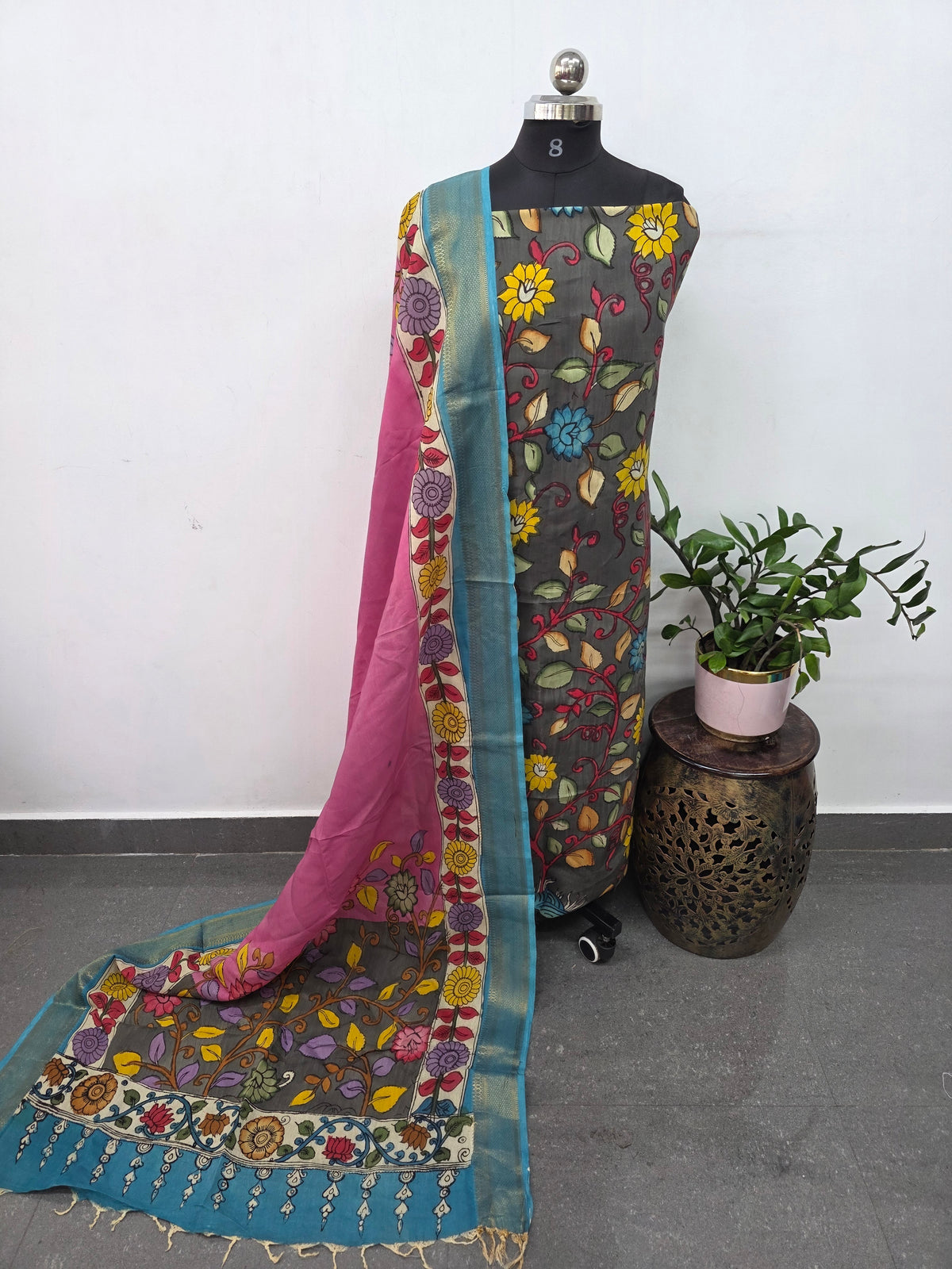 Kalahasthi Handcrafted Penkalamkari bangalore silk set -KH266