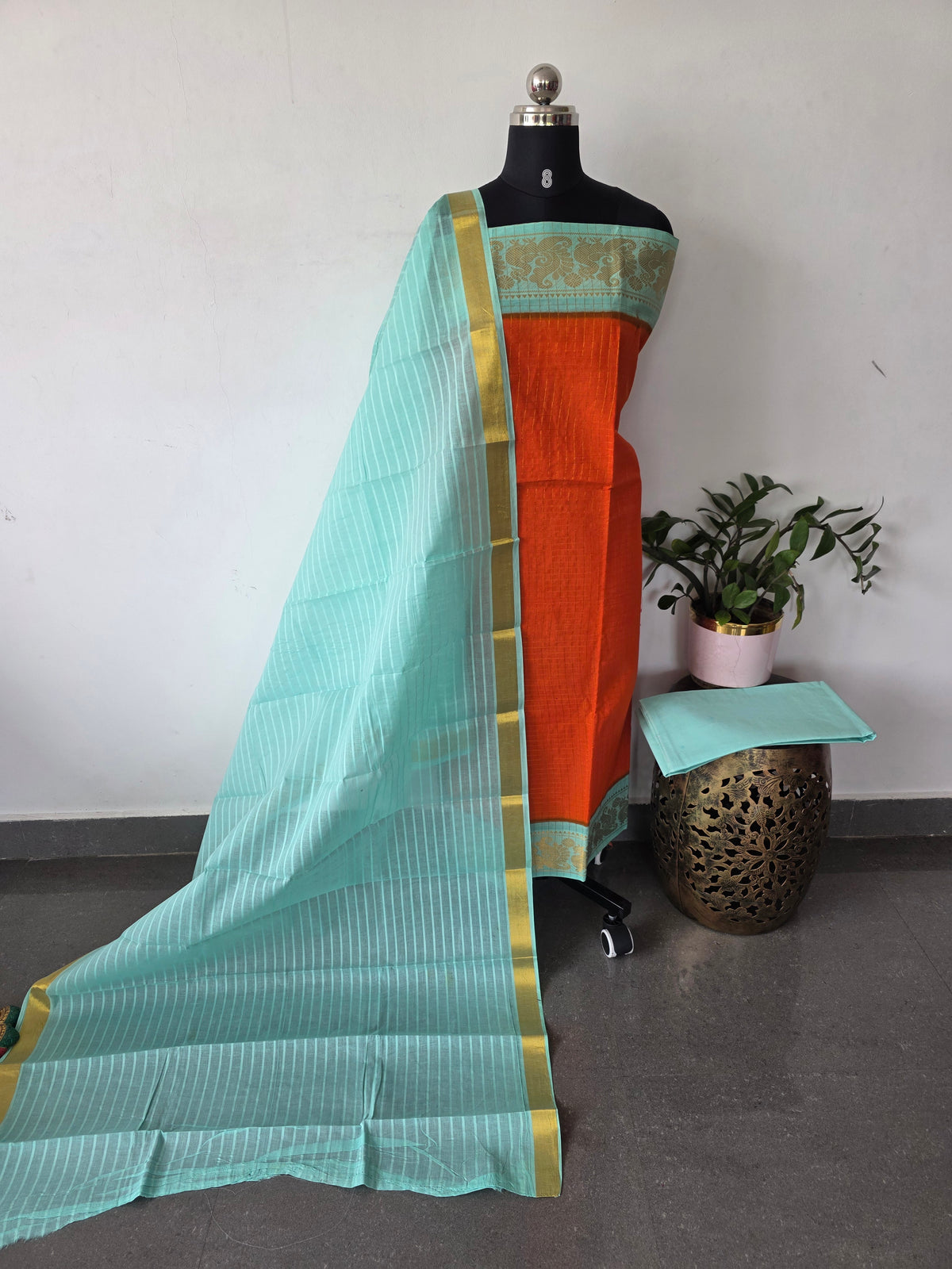 Madurai sungudi zari kattam salwar set -MS132