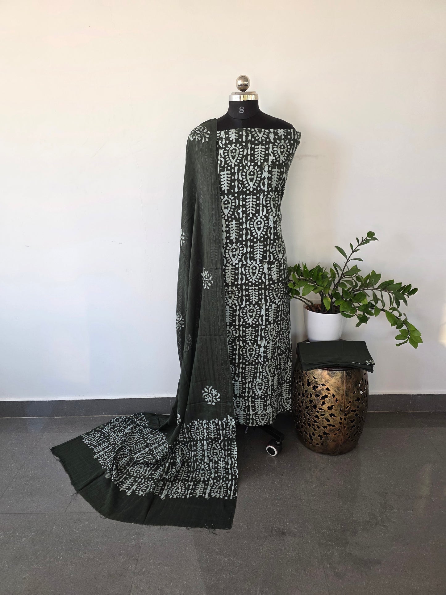 Pure wax batik cotton set - WB18