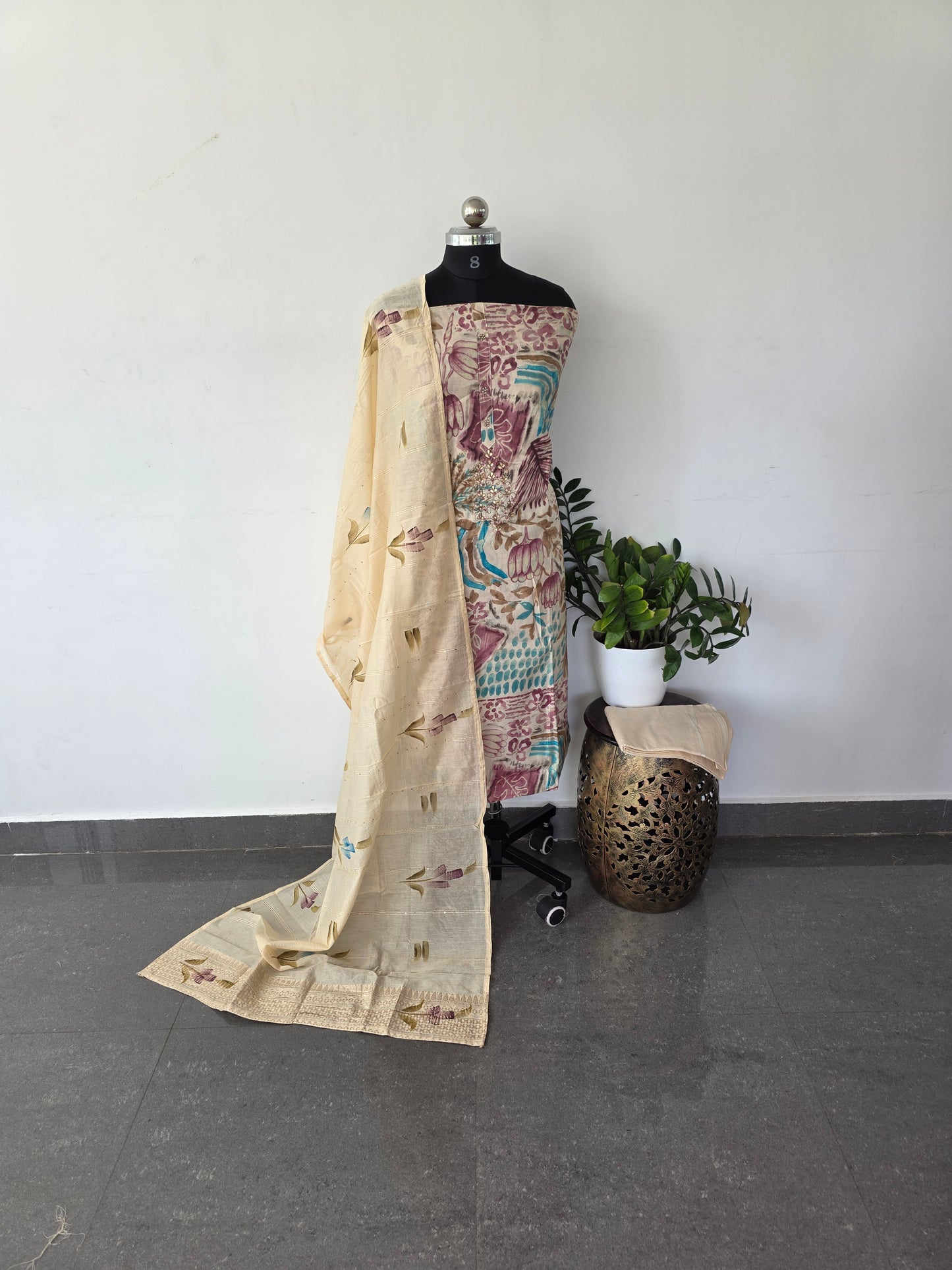 Premium embroidery butter silk set -DS143