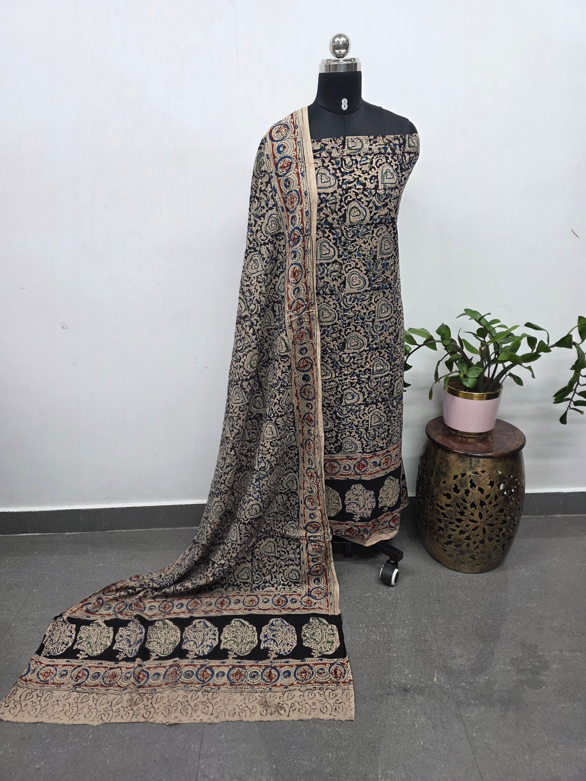 Handblock pure kalamkari cotton with border (2 pc set) - AK514