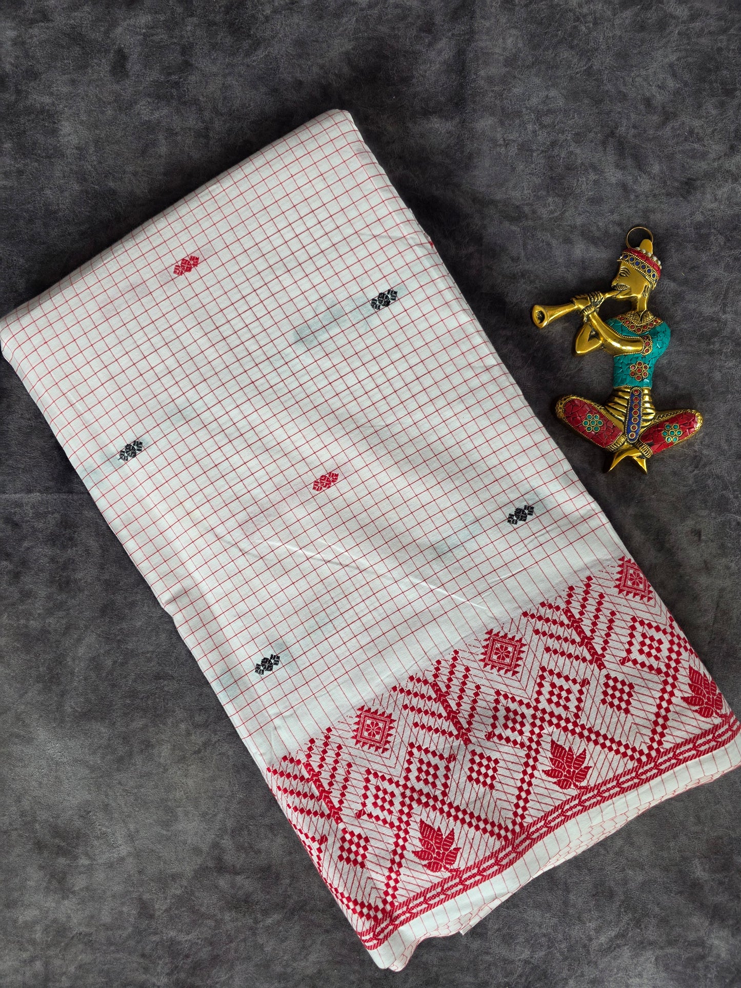Prewashed Jamdhani Checked Pure handloom cotton running material (0.5 mtrs)  - HRM207