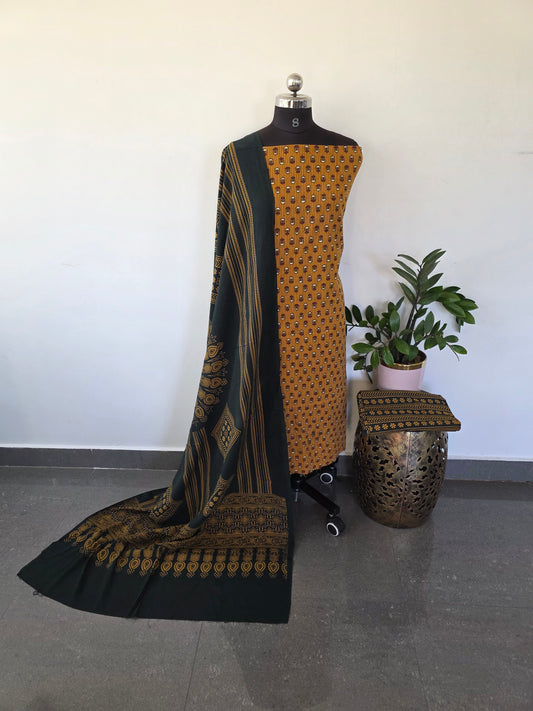 Pure kantha Ajrakh cotton set - VC24