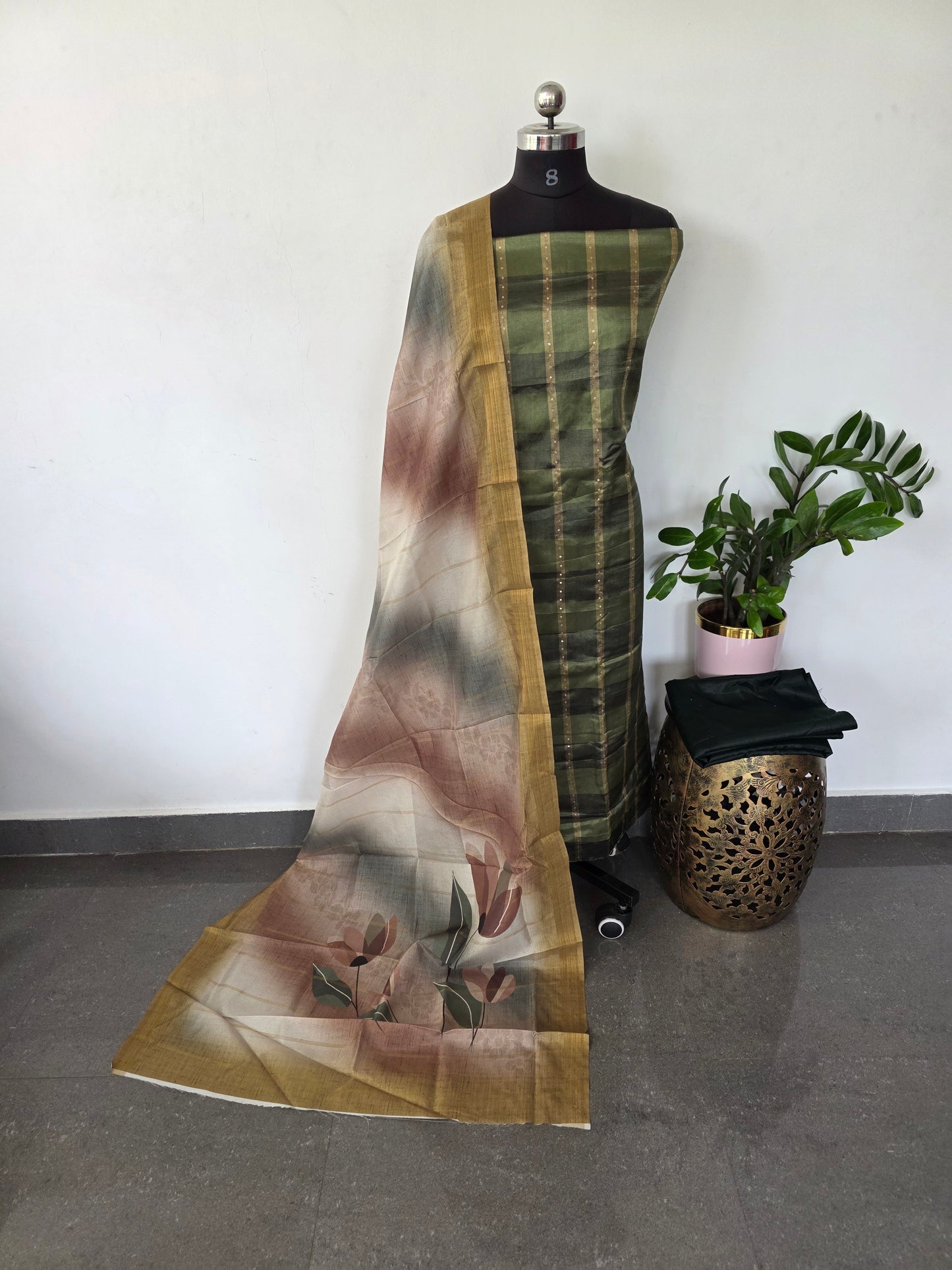 Fancy tussar silk set - CLA406