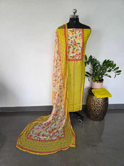 Floral Muslin silk set with pure chiffon shawl-VM51