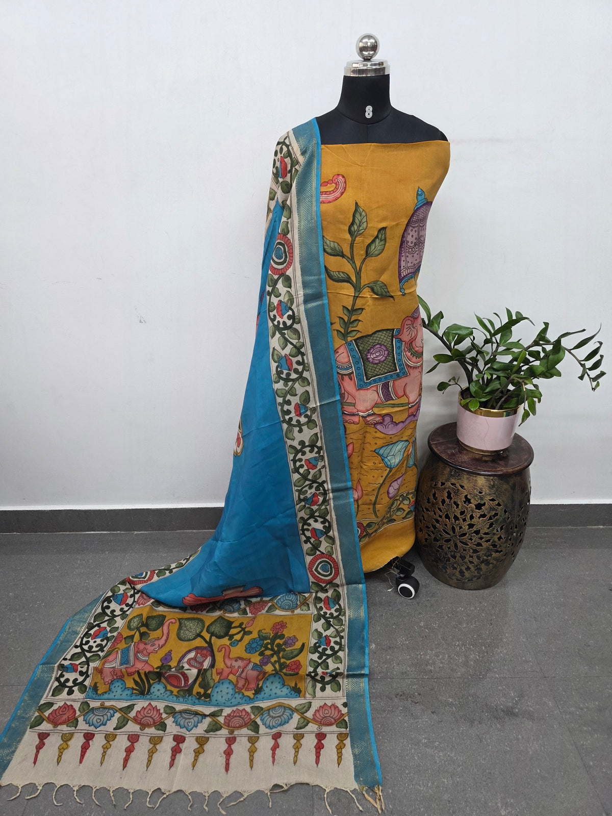 Kalahasthi Handcrafted Penkalamkari bangalore silk set -KH254