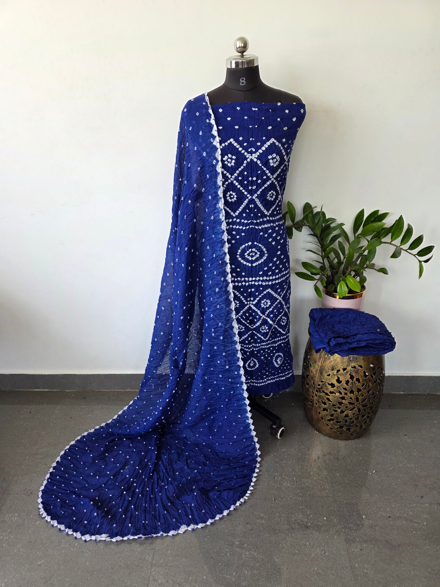 Handcrafted bandhani cotton set -B58