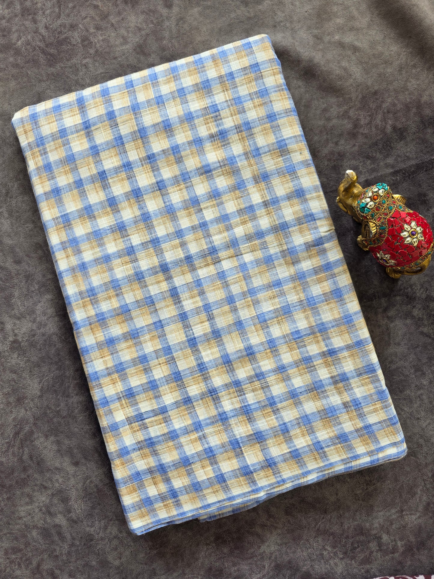 Prewashed  Kattari Checked south cotton running material - HRM373