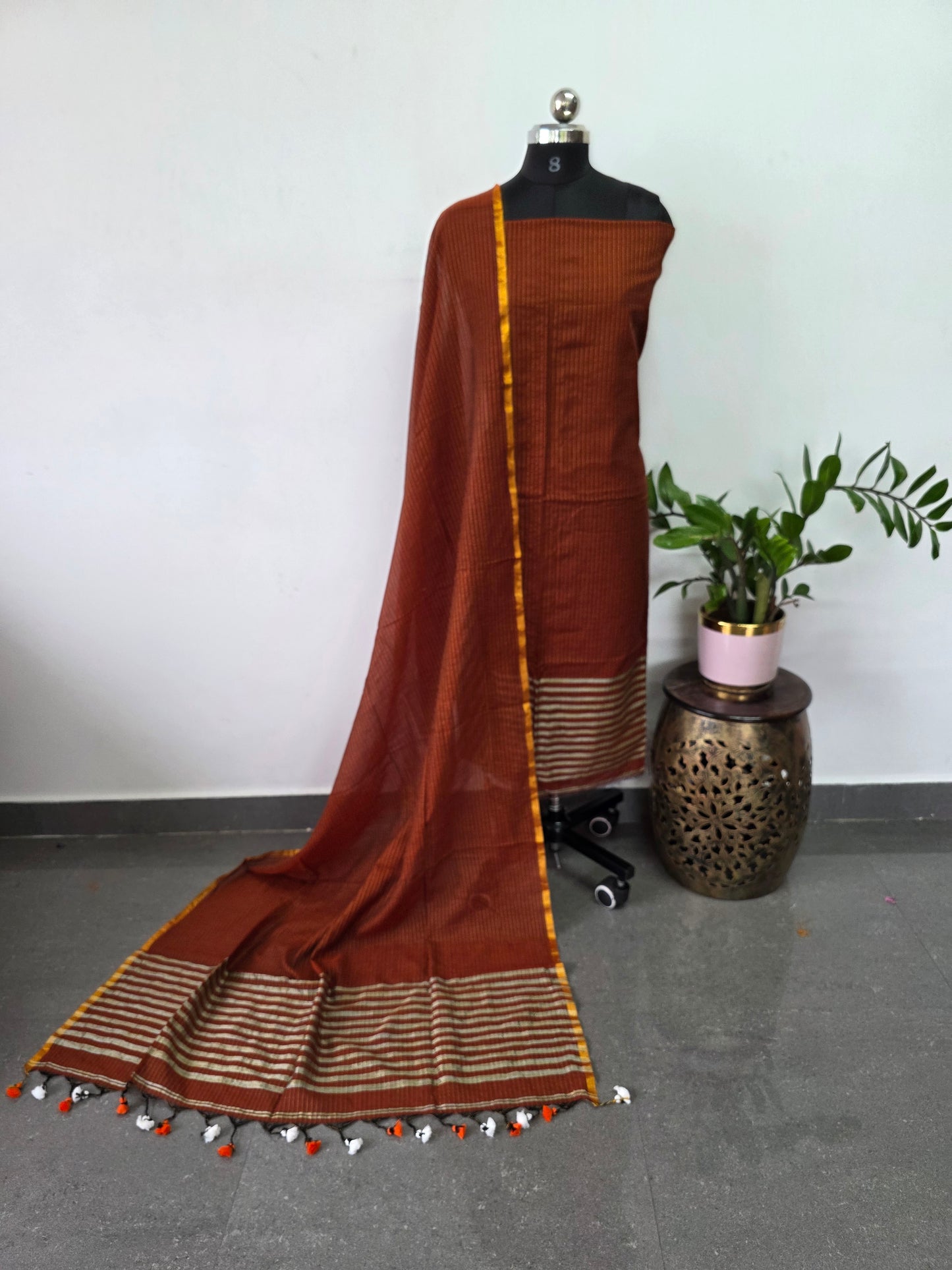 Premium mul khadi zari lines salwar set - MUL299