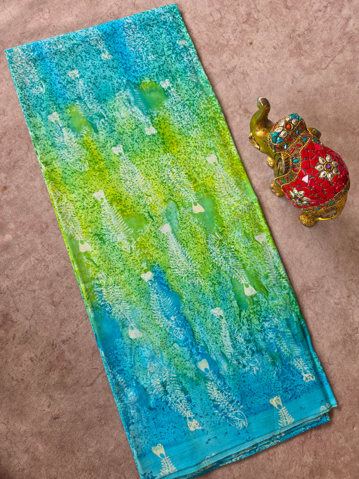 Handcrafted batik cotton running material -HB110
