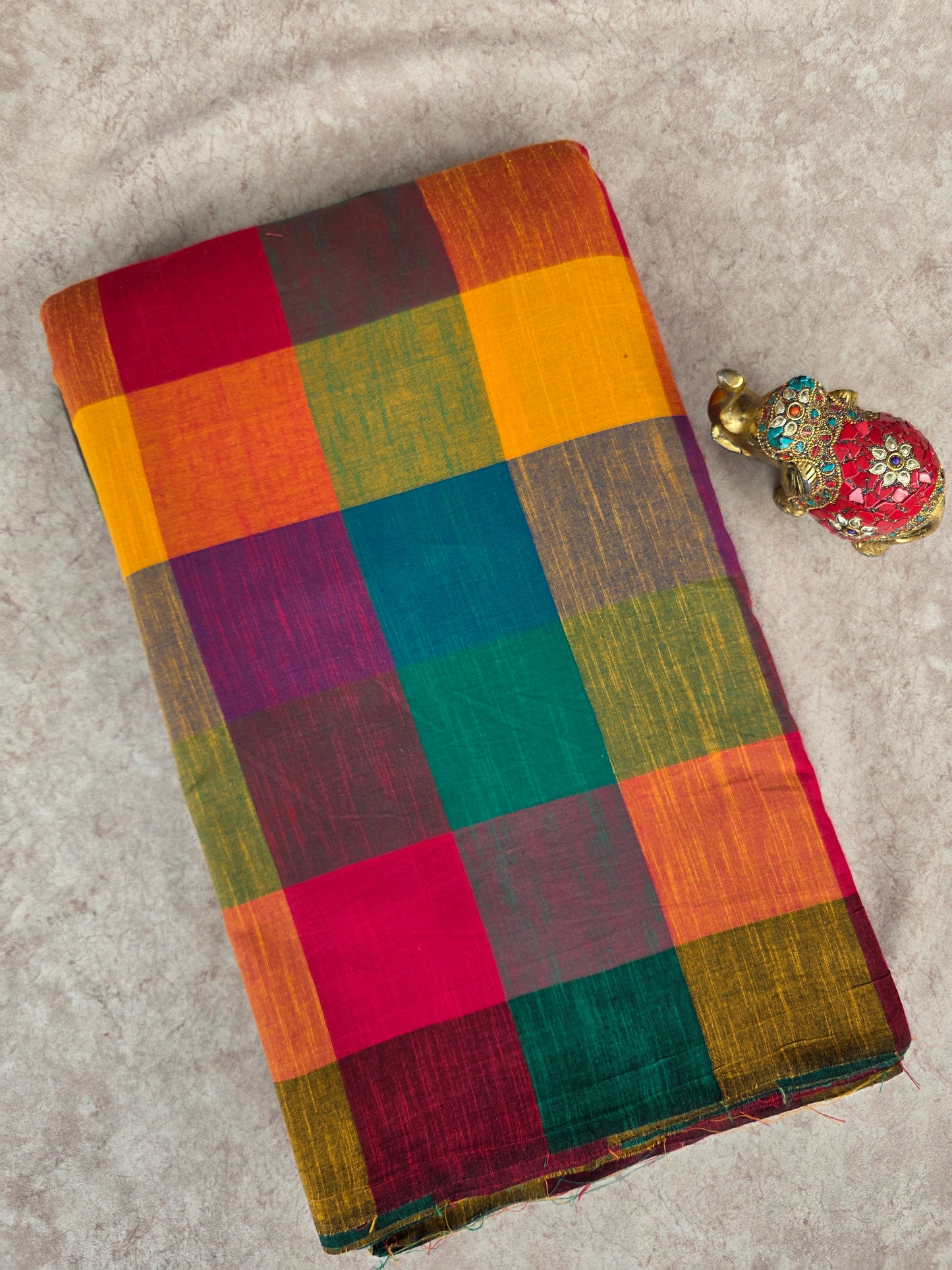 Madras kattam prewashed textured running material (1 mtr) - MD23 (4 inches*4 inches)