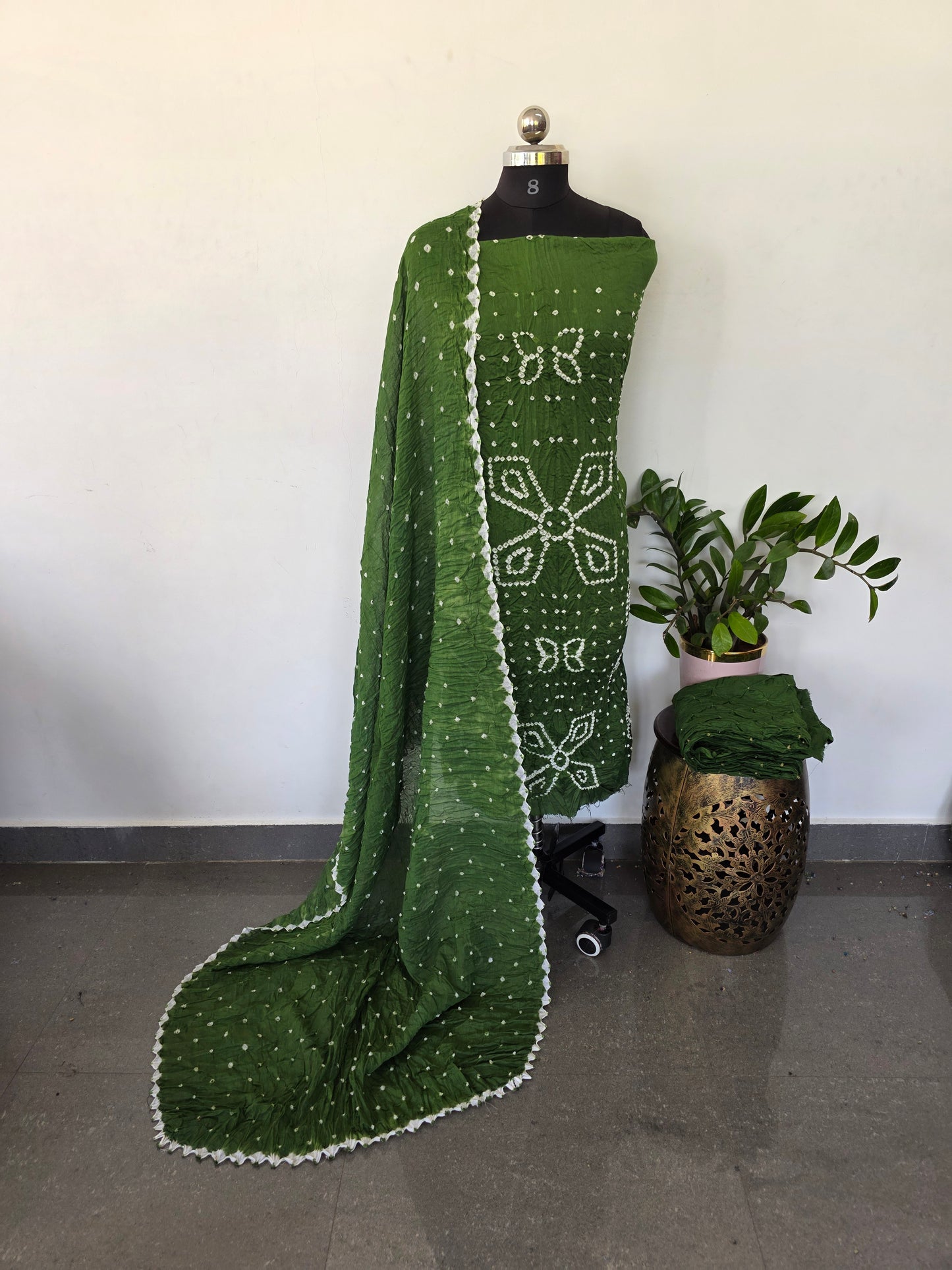Handcrafted bandhini cotton set -B76