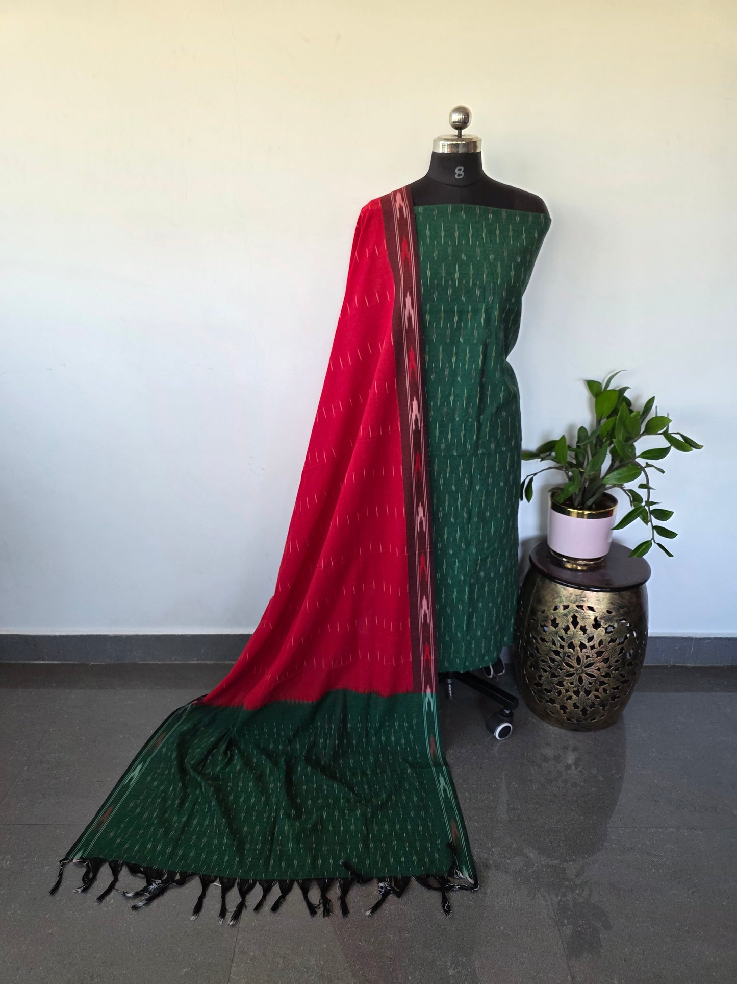 Pochampally ikkat cotton set - KK94