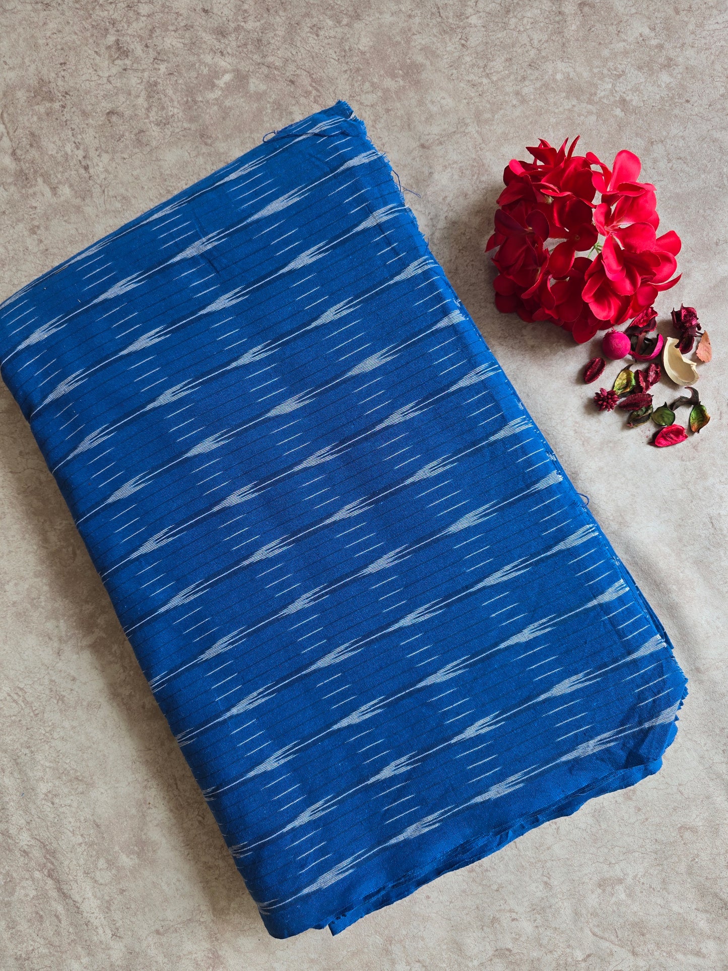 Pochampally ikkat running material ( 0.5 mtrs ) - MZ3