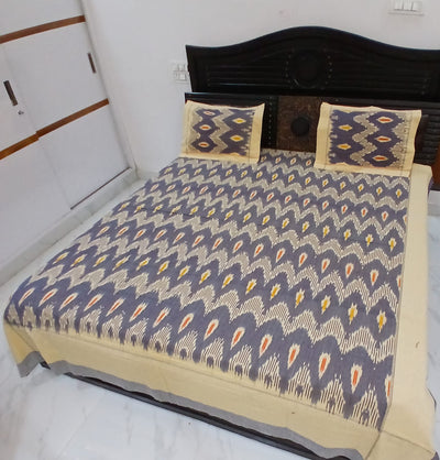 King size Warp ikkat bed sheet (90"*108" 2/40s bedsheet with 2 pillow covers) - VN63