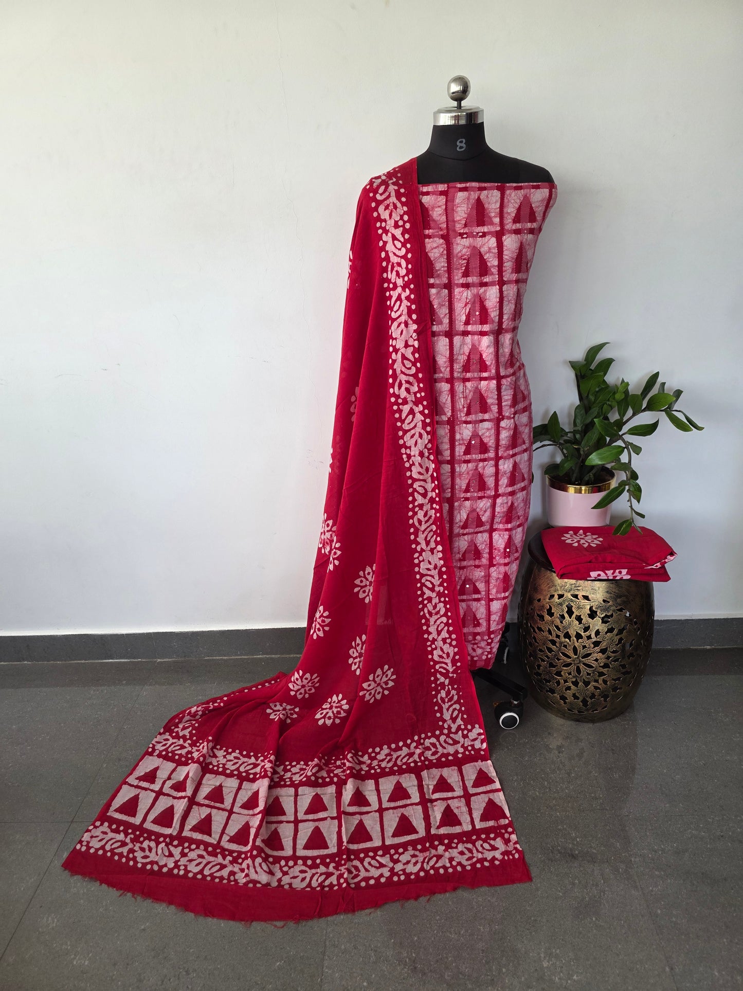Dull patta kantha batik cotton set with mirror work - BA226