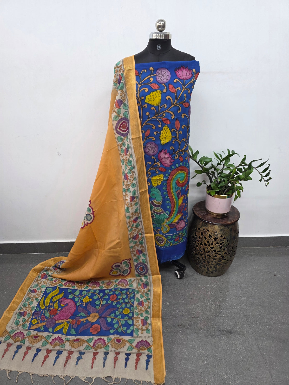 Kalahasthi Handcrafted Penkalamkari bangalore silk set -KH255