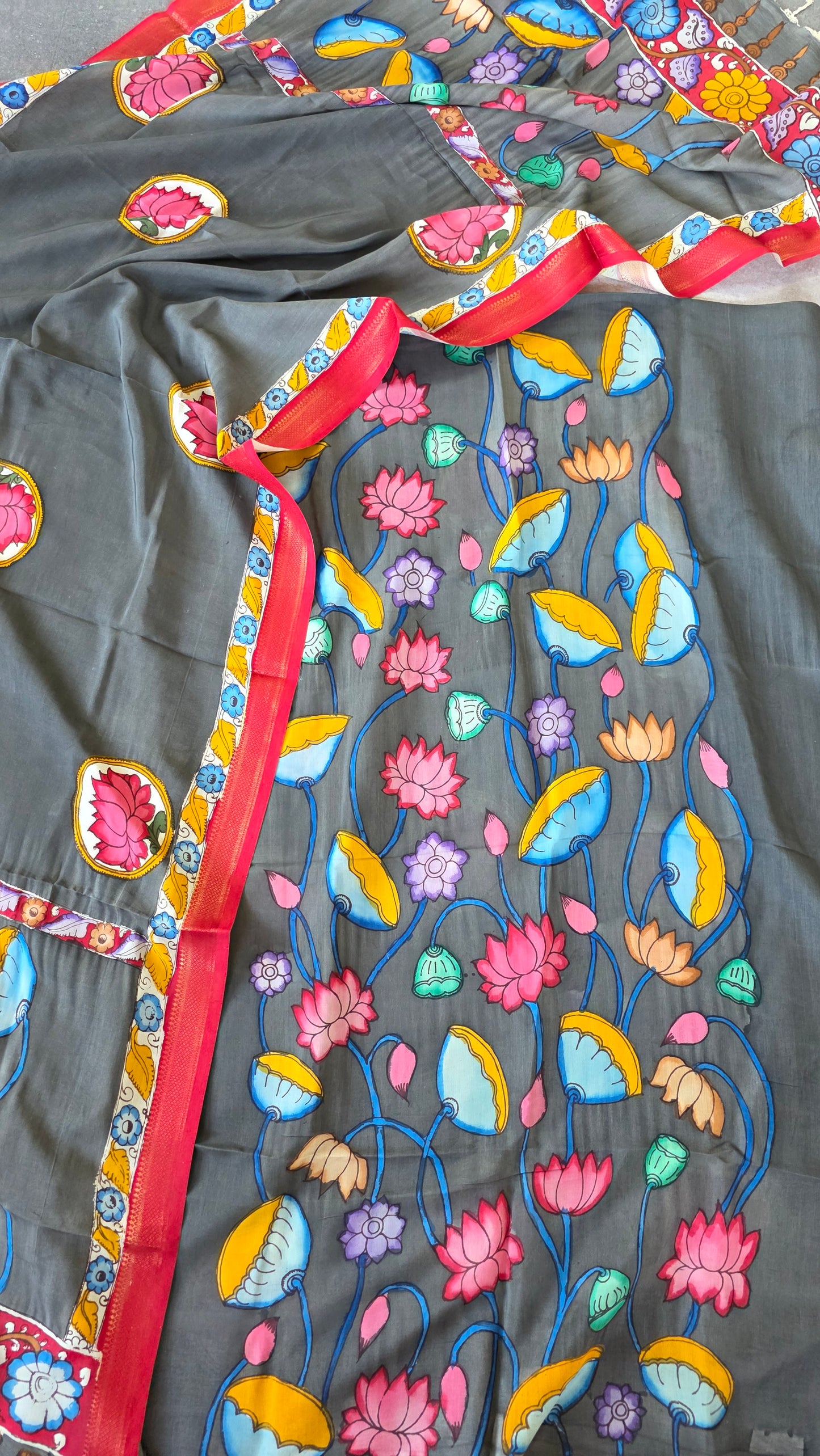 Handcrafted Kalahasthi Penkalamkari bangalore silk set - KH173