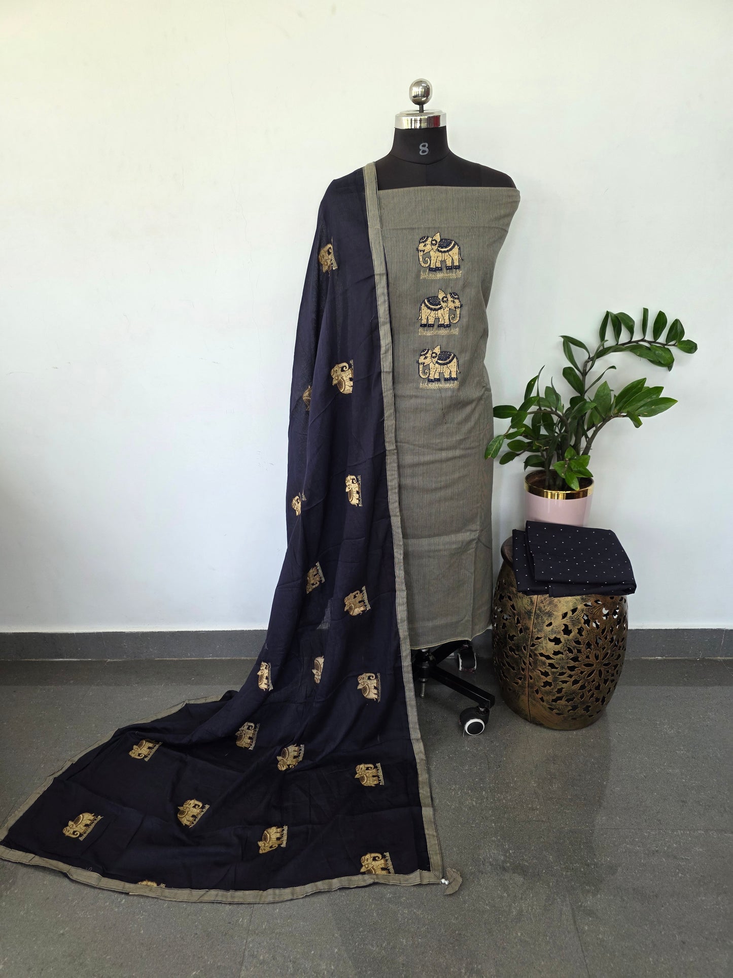Elephant embroidery pure cotton set - BA380
