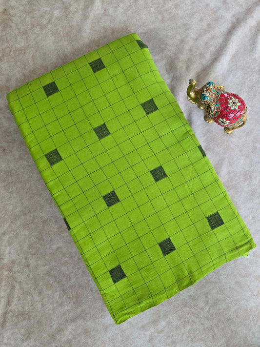 Prewashed Checked Pure handloom cotton running material ( 0.5 mtrs ) - HRM36