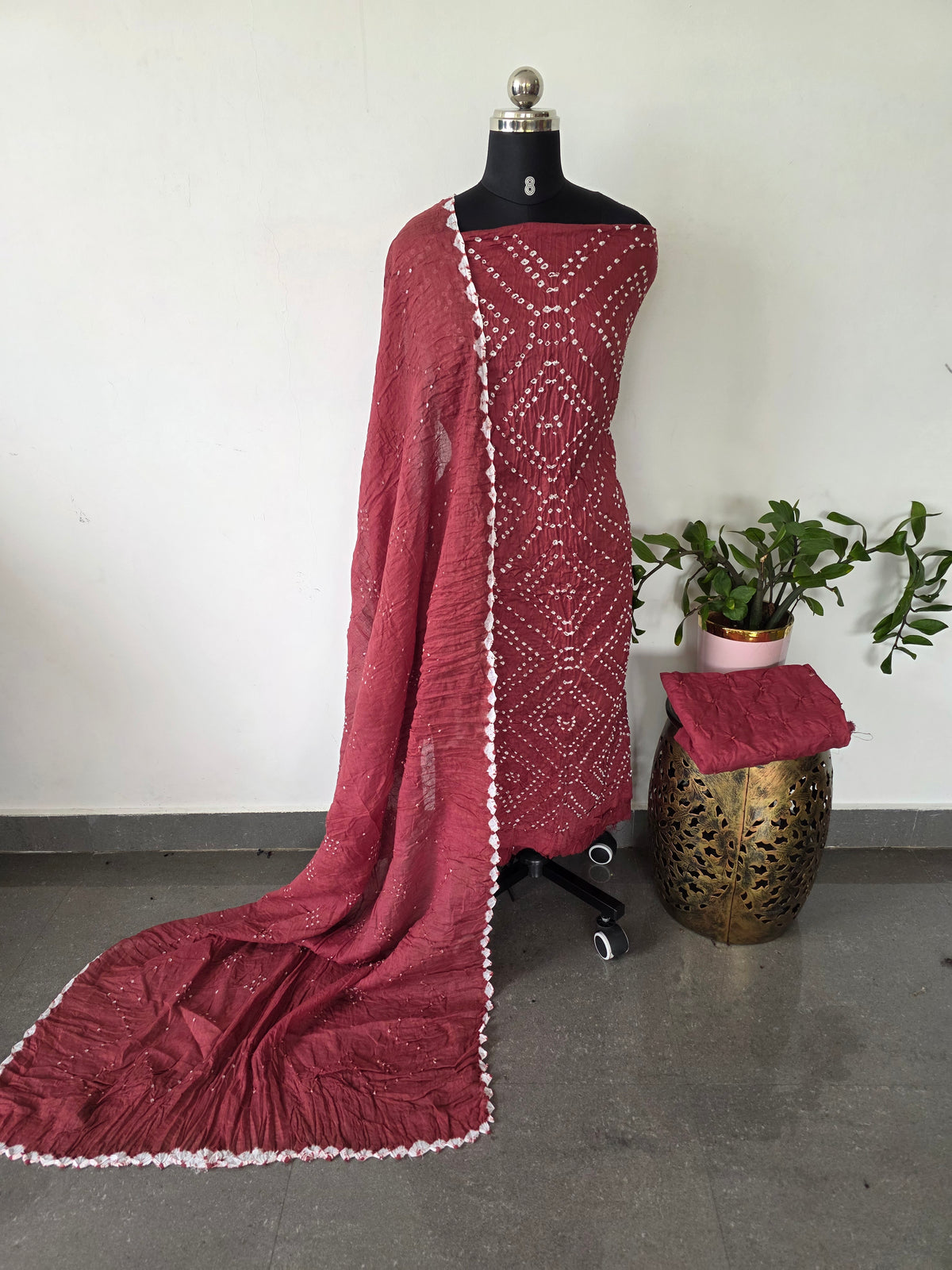 Handcrafted bandhani cotton set  -B157