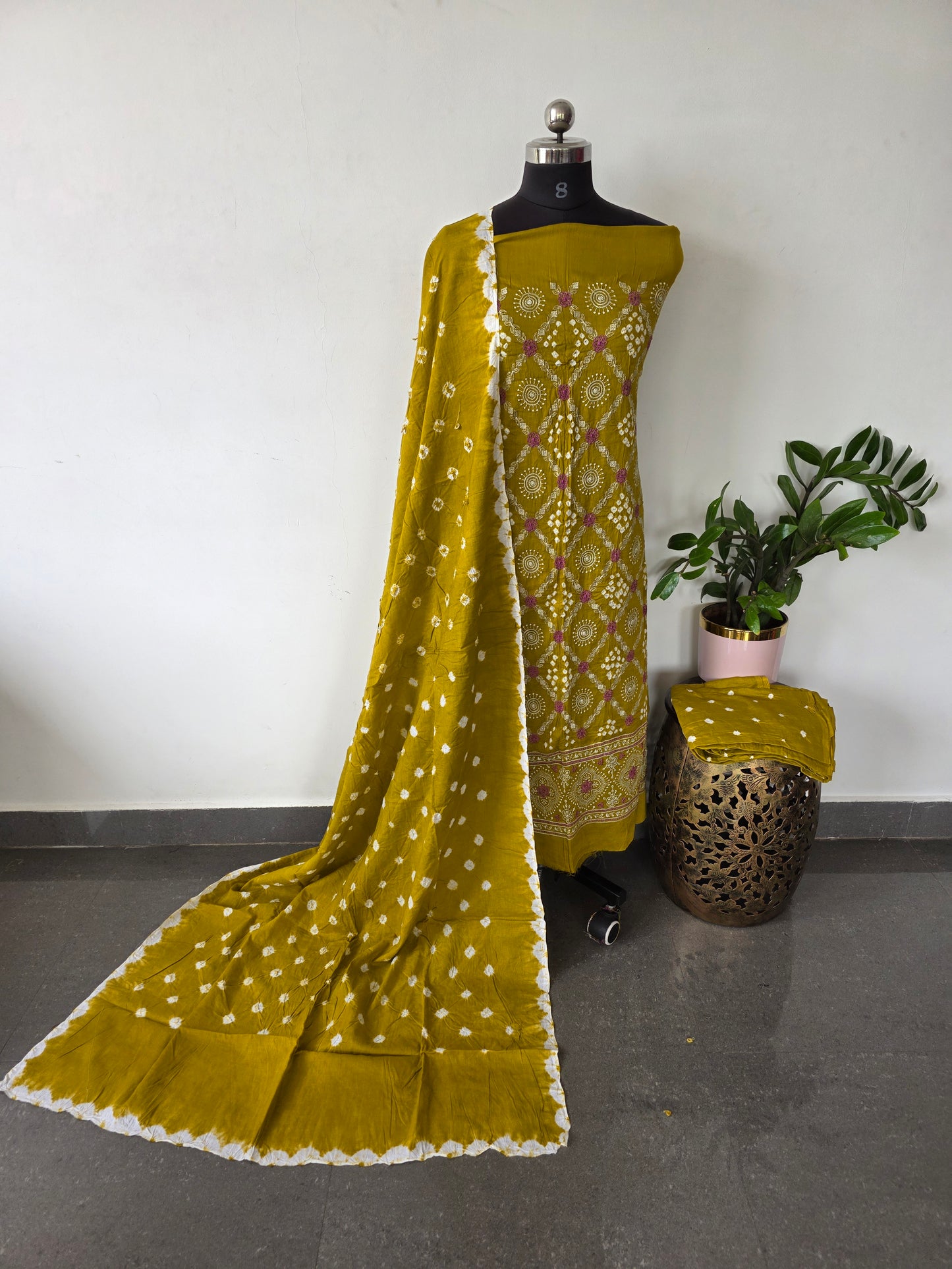 Embroidery bandhini cotton set - CLA333
