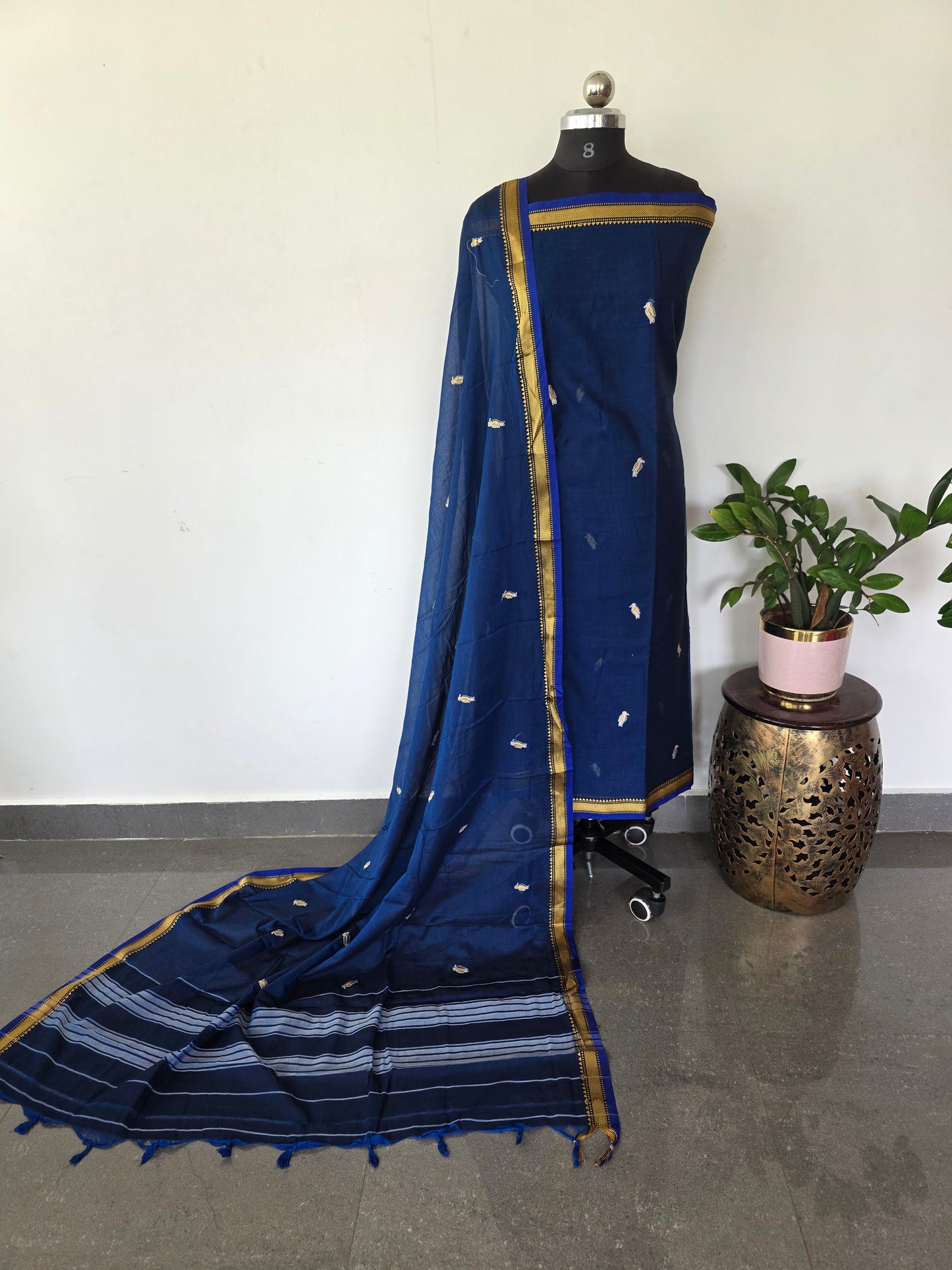 Vanamala Parrrot Embroidery Narayanapet salwar set (4.5 mtrs) - Na457